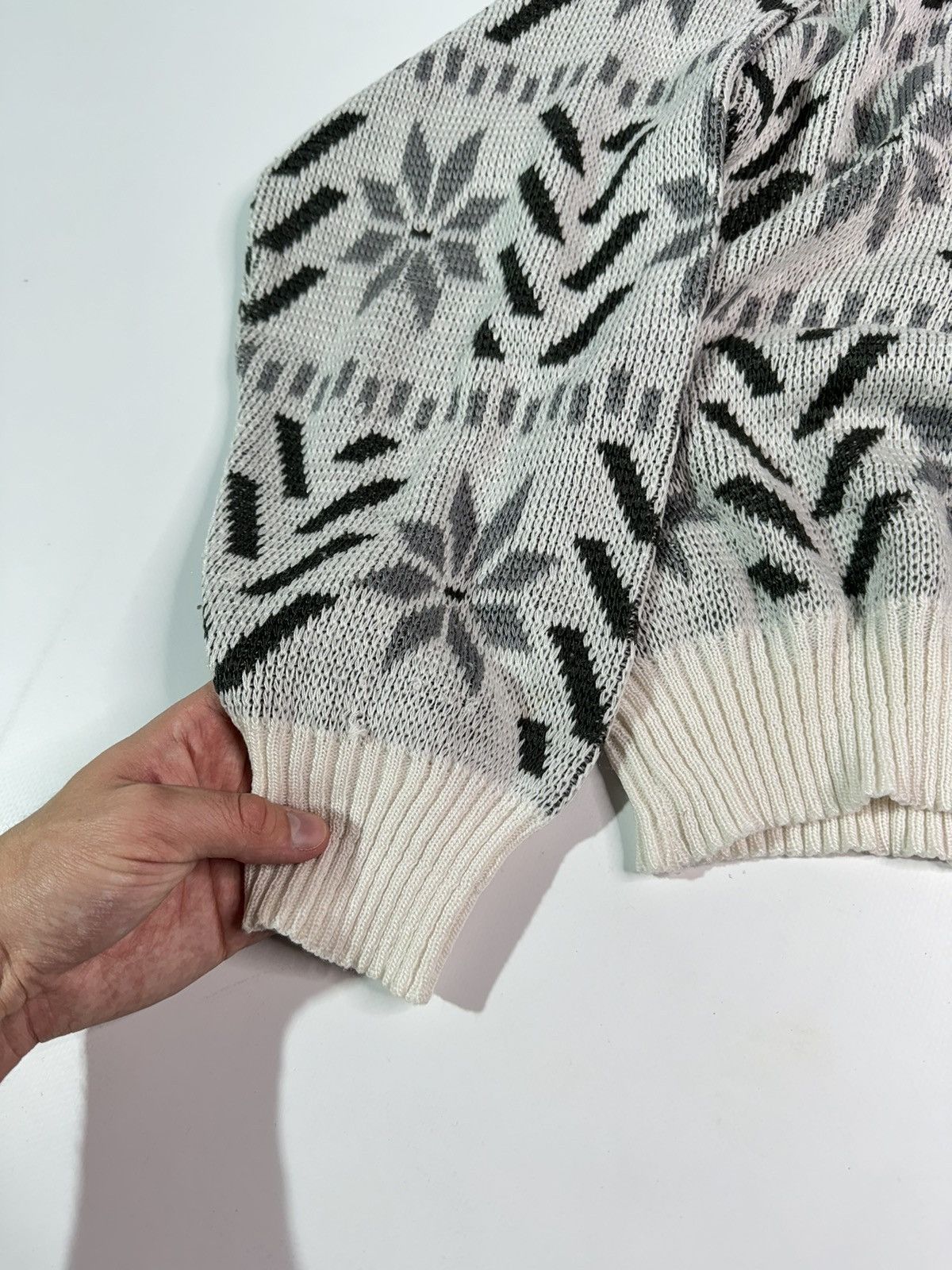 Japanese Brand × Vintage Vintage 90s crazy pattern knit sweater avant garde coquette Size US M / EU 48-50 / 2 - 2 Thumbnail