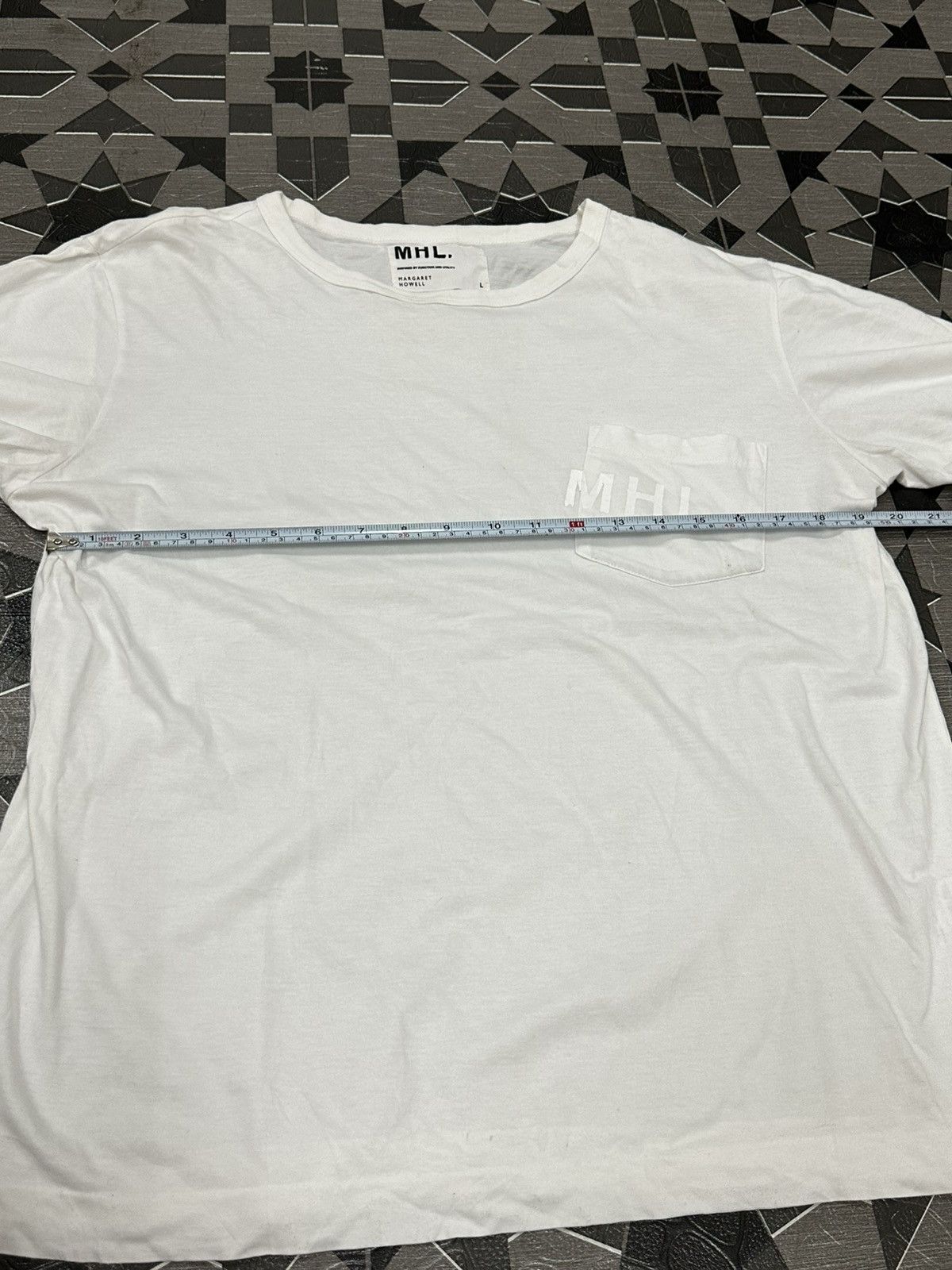 Margaret Howell MHL by Margaret Howell Pocket Utility Tshirt Size US M / EU 48-50 / 2 - 10 Thumbnail