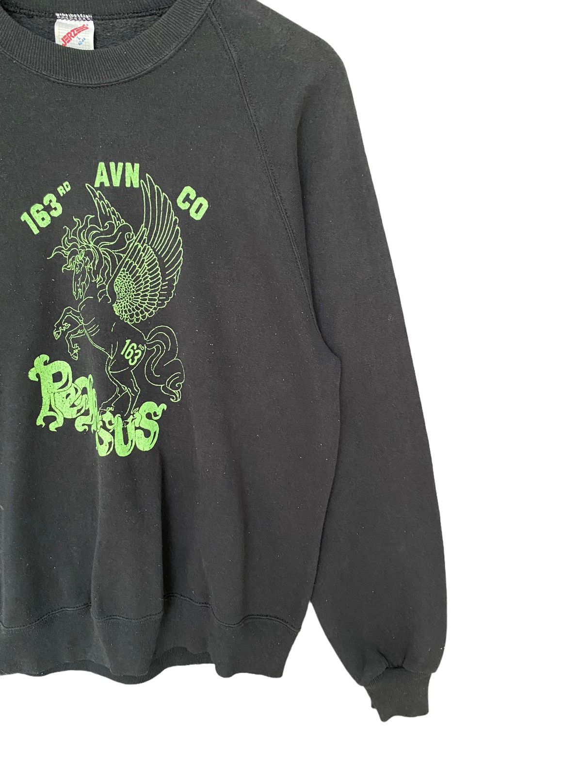 Vintage Vintage Brand Jerzees Sweatshirt 1990s Size US L / EU 52-54 / 3 - 3 Thumbnail
