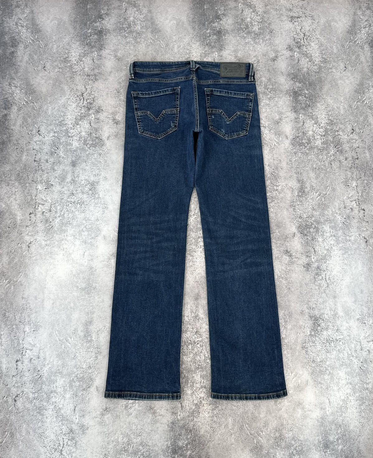 Diesel Vintage Diesel Avant Garde Designer Straight Larkee Jeans Size US 32 / EU 48 - 2 Thumbnail