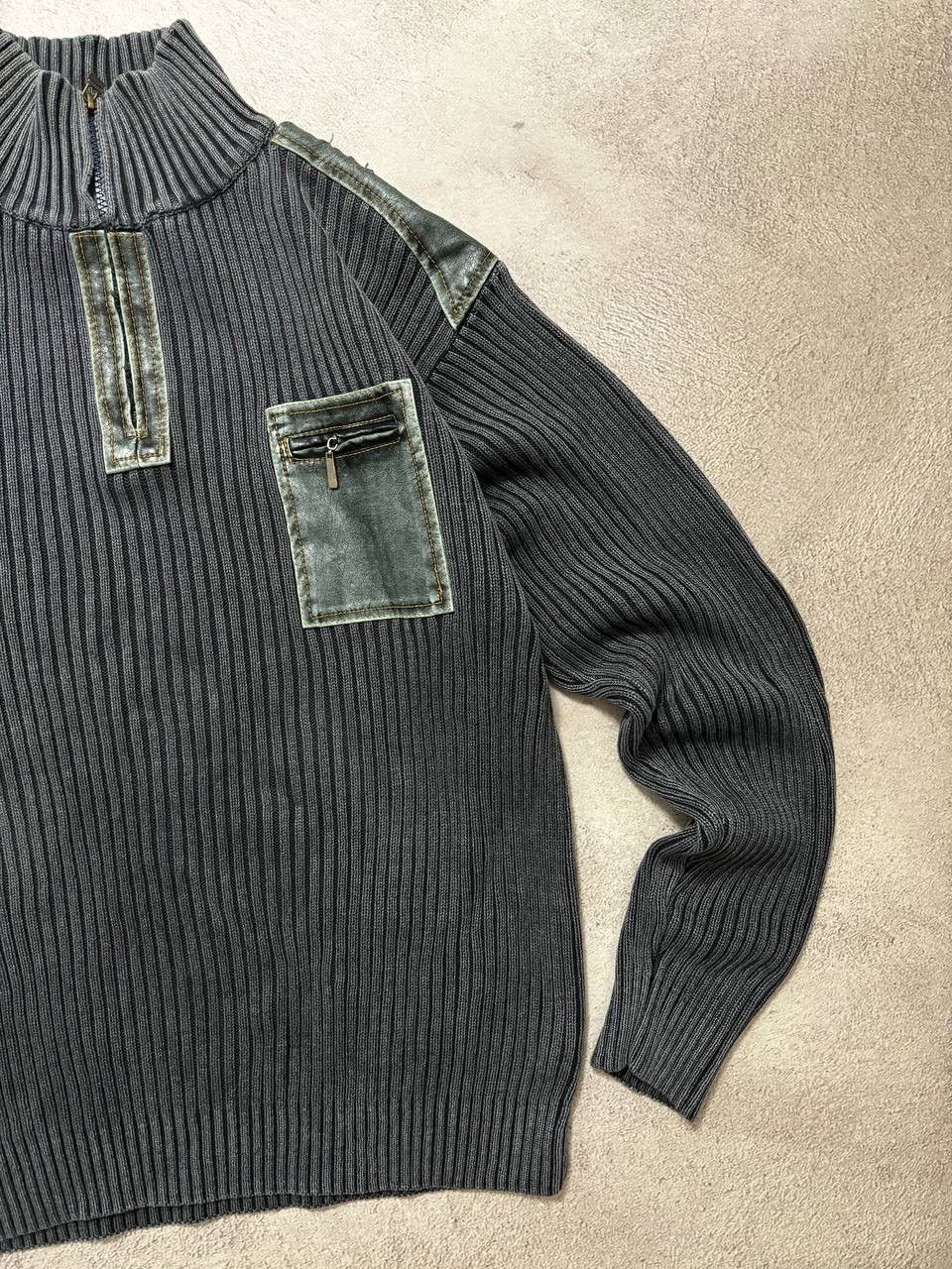 Diesel × Vintage Vintage Diesel style faded distressed sweatshirt Size US L / EU 52-54 / 3 - 6 Thumbnail