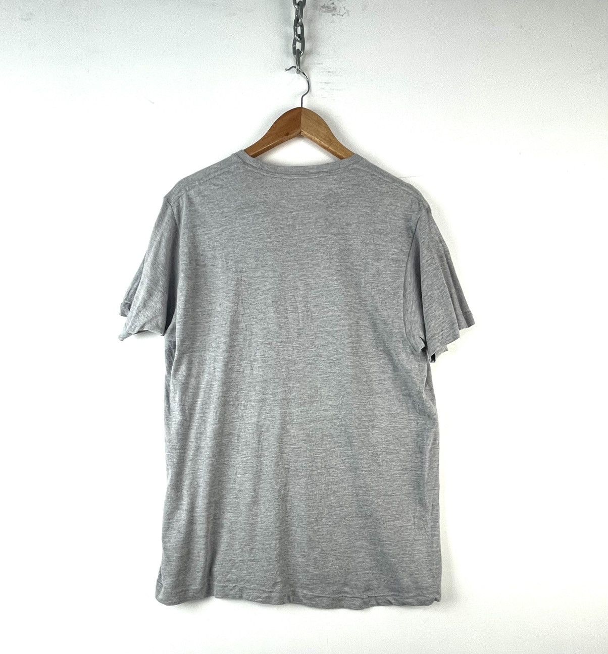 Other Bucees t shirt classic design 2000s print grey size L Size US L / EU 52-54 / 3 - 5 Thumbnail