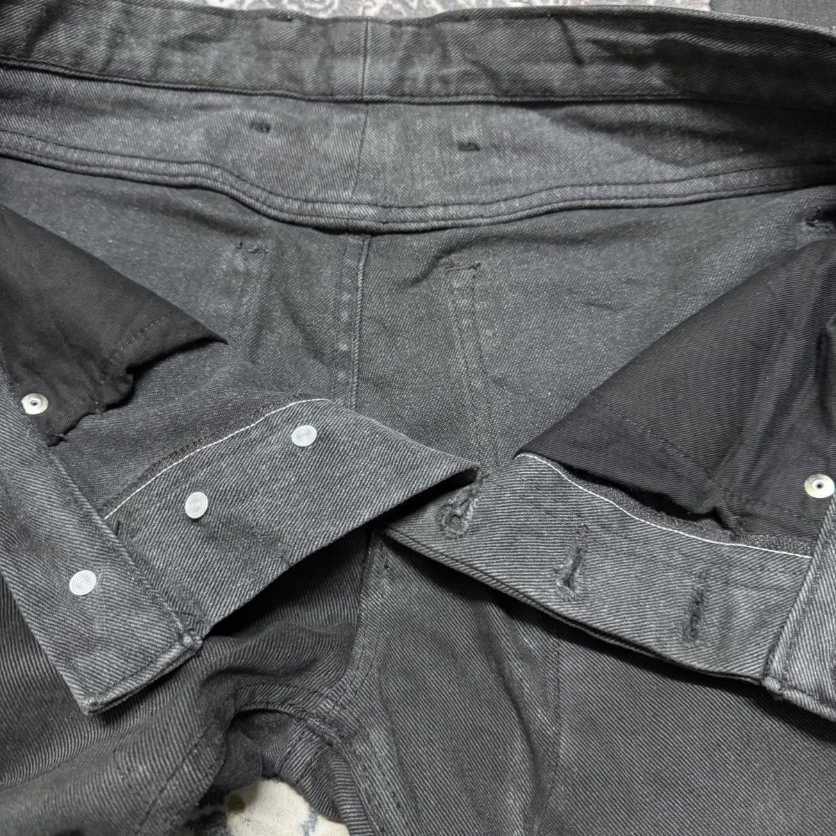 Japanese Brand SAMPLE Mr Completely Coated Jeans Distressed Size US 32 / EU 48 - 21 Thumbnail