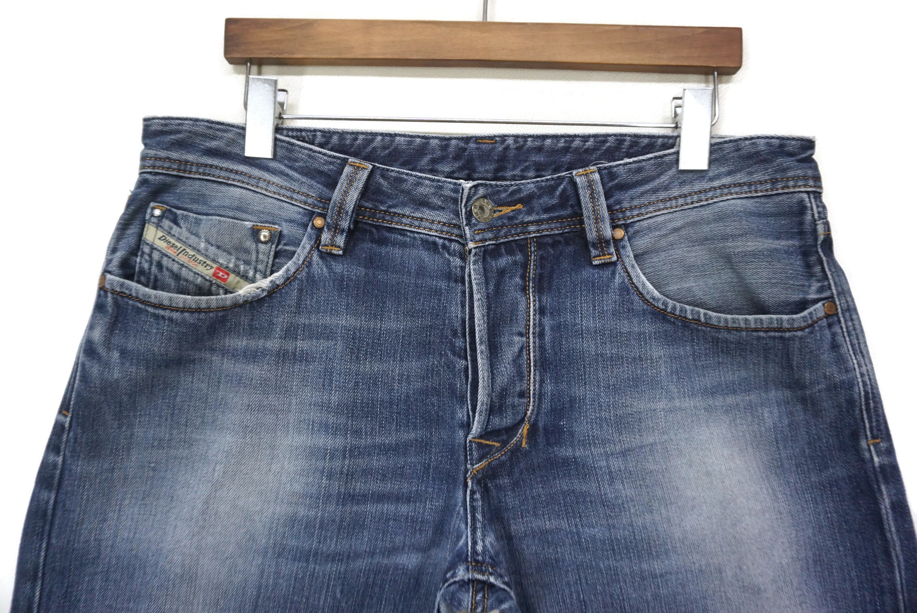 Diesel Diesel Jeans Size W36xL29 Larkee Low-Rise Ankle Denim Size US 33 - 3 Thumbnail