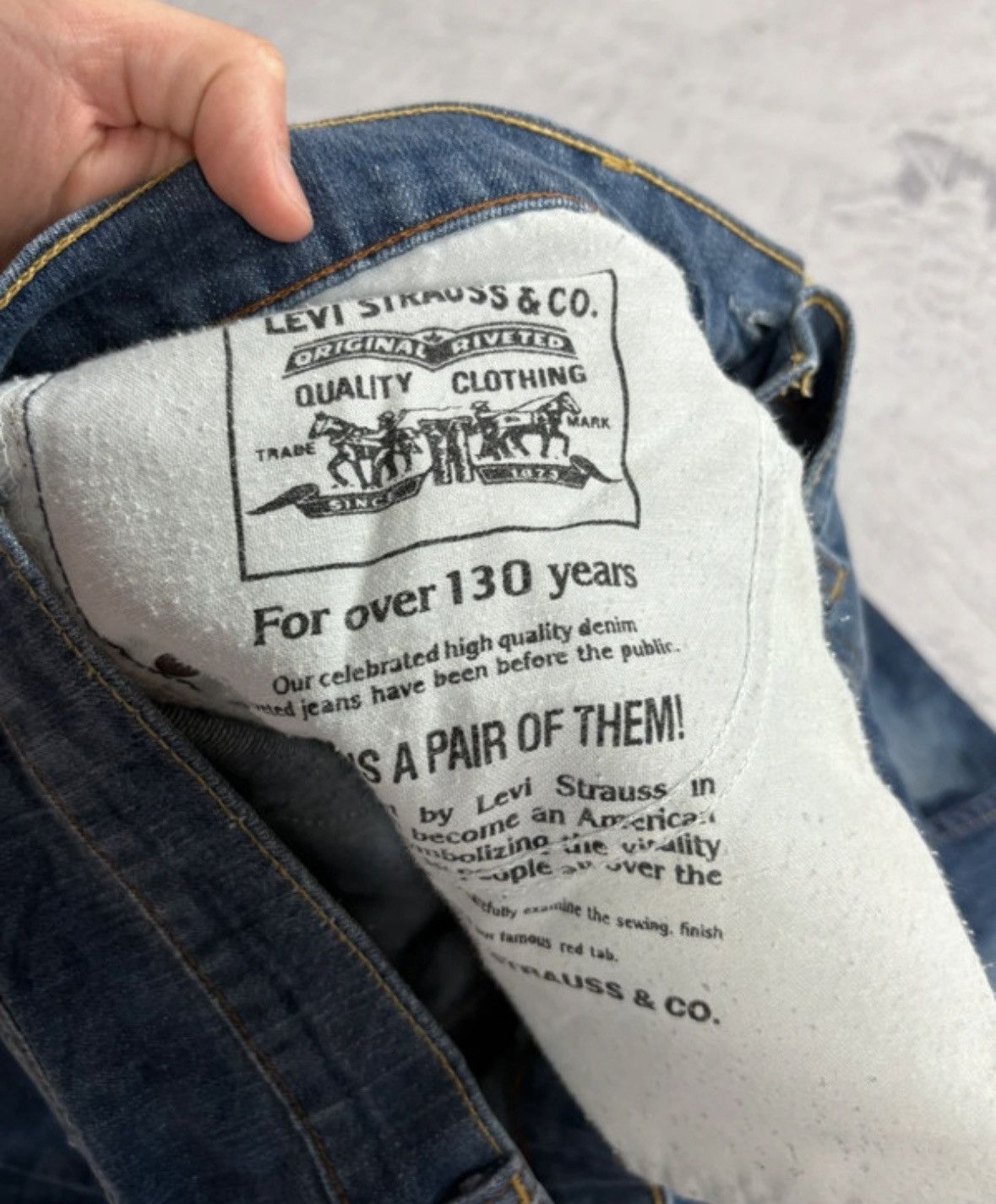 Levi's VINTAGE LEVIS 752 RARE UNIQUE ULTRA WASHED 90S Size US 33 - 9 Thumbnail