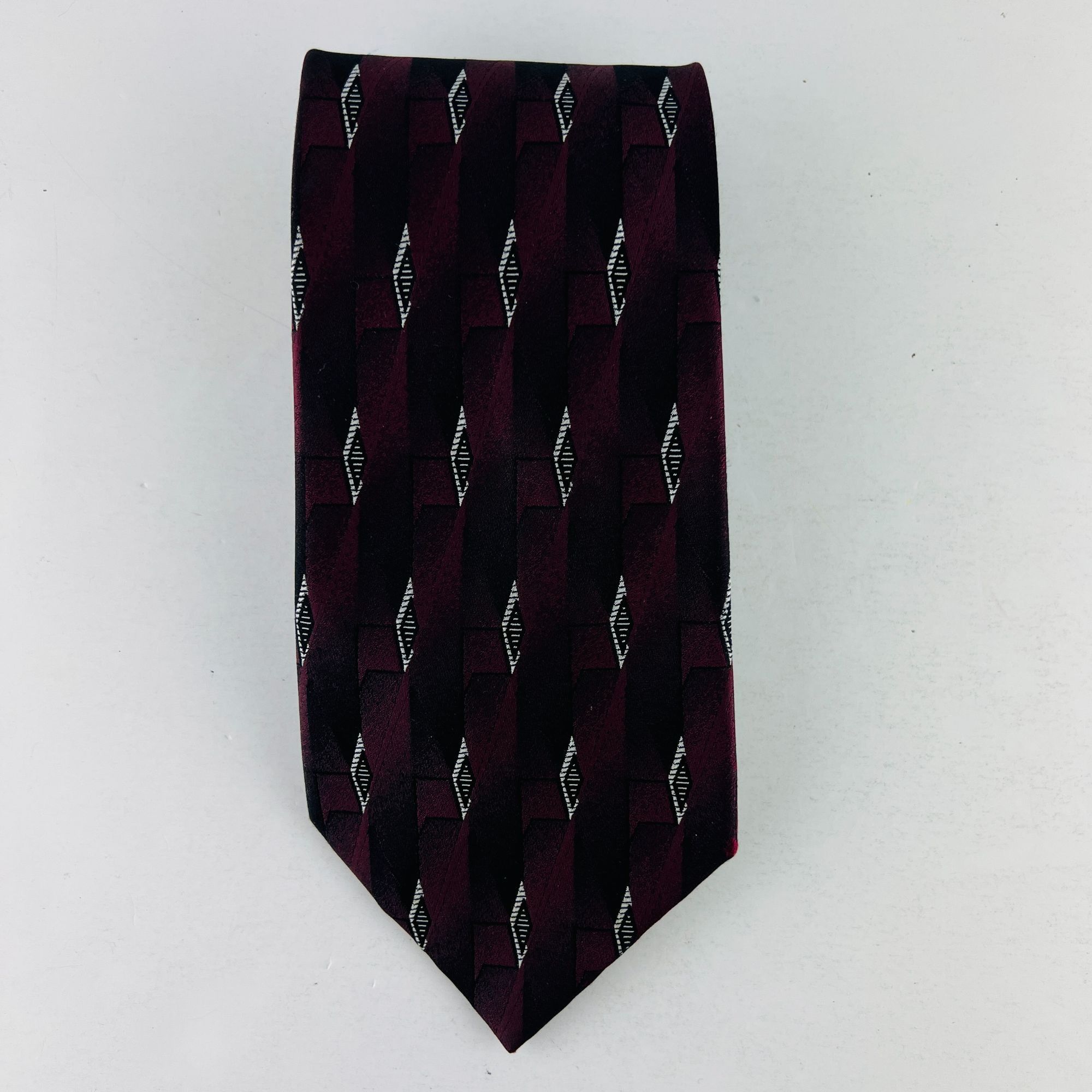 J Ferrar J Ferrar Diamonds Pattern Red Black Necktie Tie Silk Size ONE SIZE - 2 Thumbnail