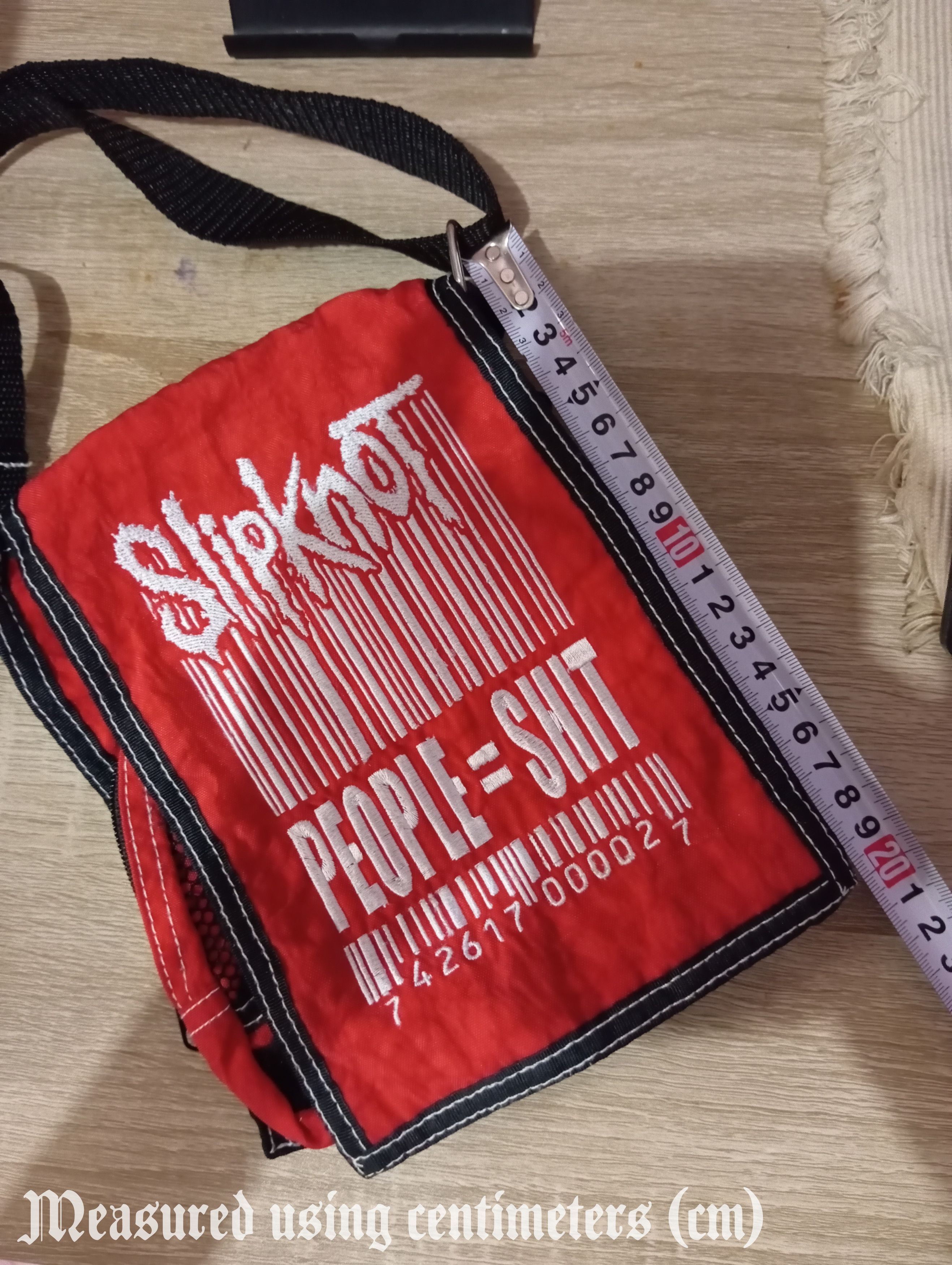 Band Tees vintage Y2K SLIPKNOT people = shit embroidery mini sling bag Size ONE SIZE - 6 Thumbnail