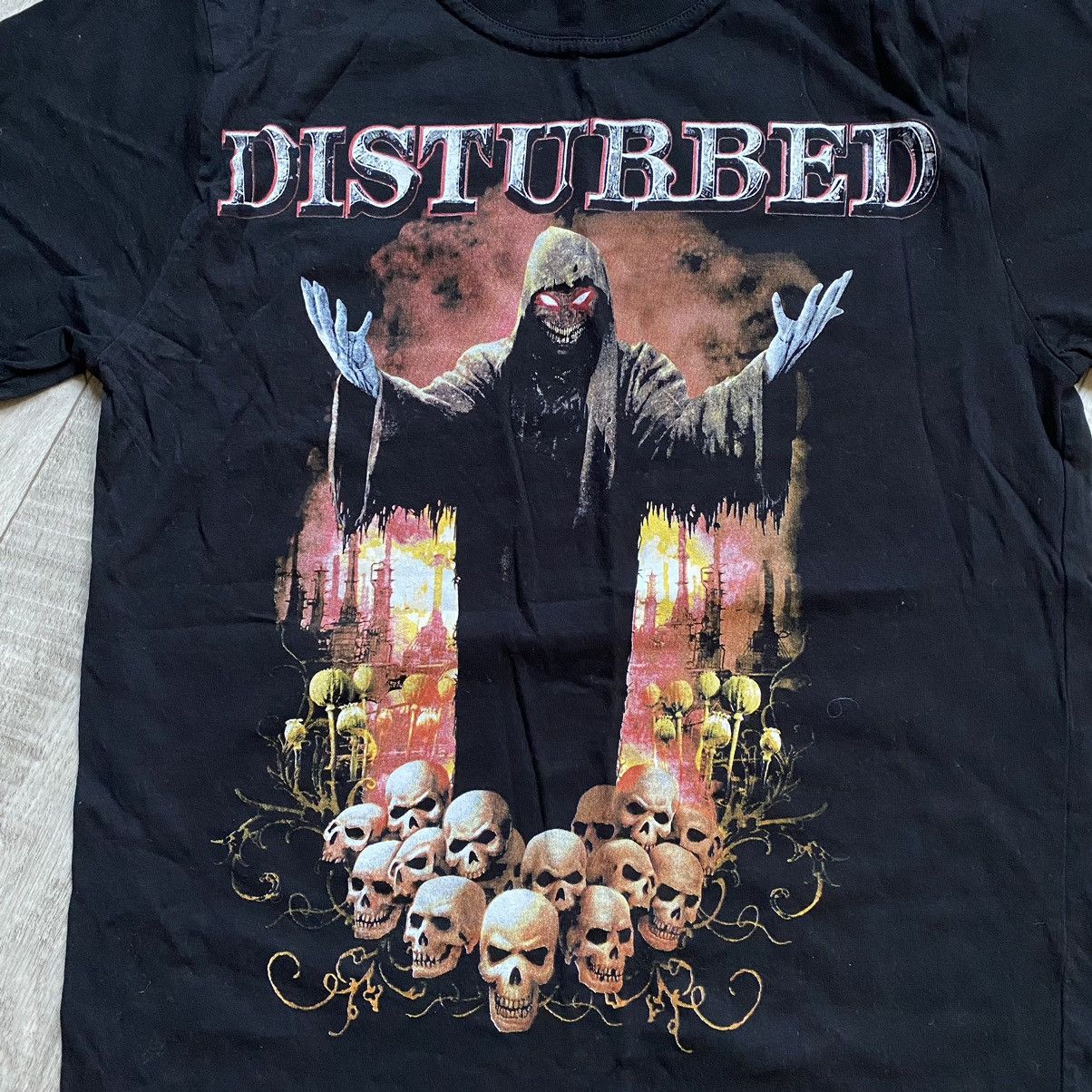 Band Tees VINTAGE DISTURBED BAND CRAZY SKULLS LOGO T SHIRT Size US S / EU 44-46 / 1 - 3 Thumbnail