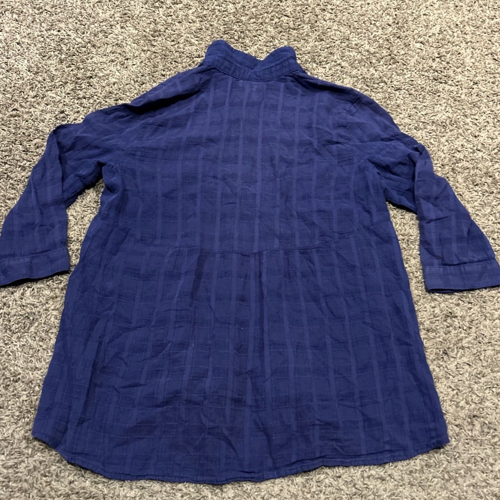 J. Jill J Jill Womens S Petite Sheer Button Up Short 3/4 Sleeve A7 Size 28" / US 6 / IT 42 - 4 Thumbnail