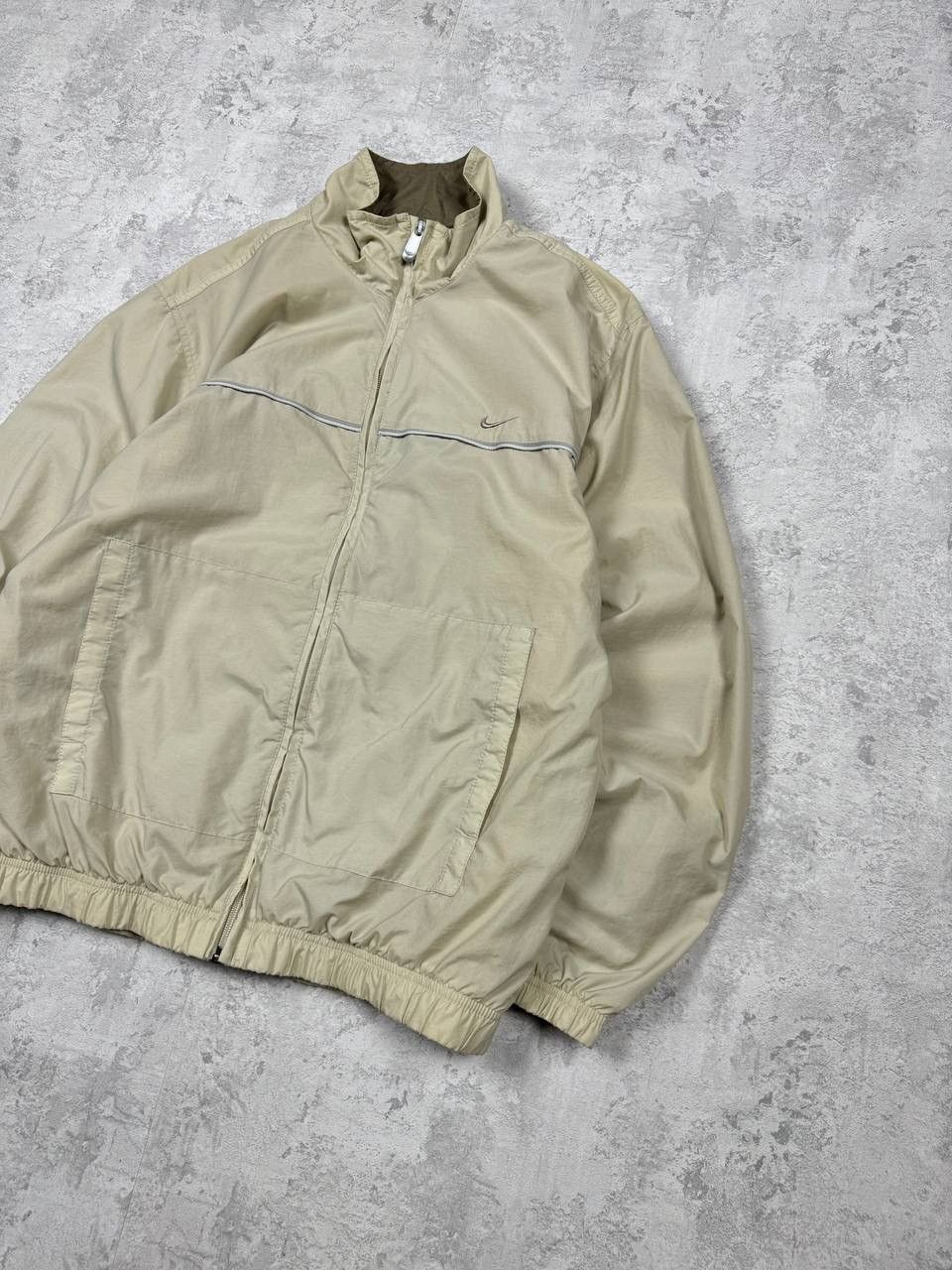 Nike Vintage Nike Y2K Beige Track Jacket Size M Size US M / EU 48-50 / 2 - 3 Thumbnail