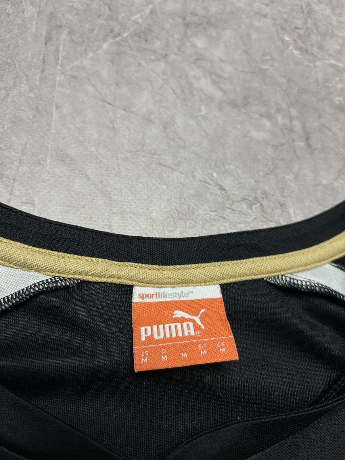 Puma × Vintage Puma Newcastle United 2014-15 Home Kit Jersey Size US M / EU 48-50 / 2 - 4 Thumbnail