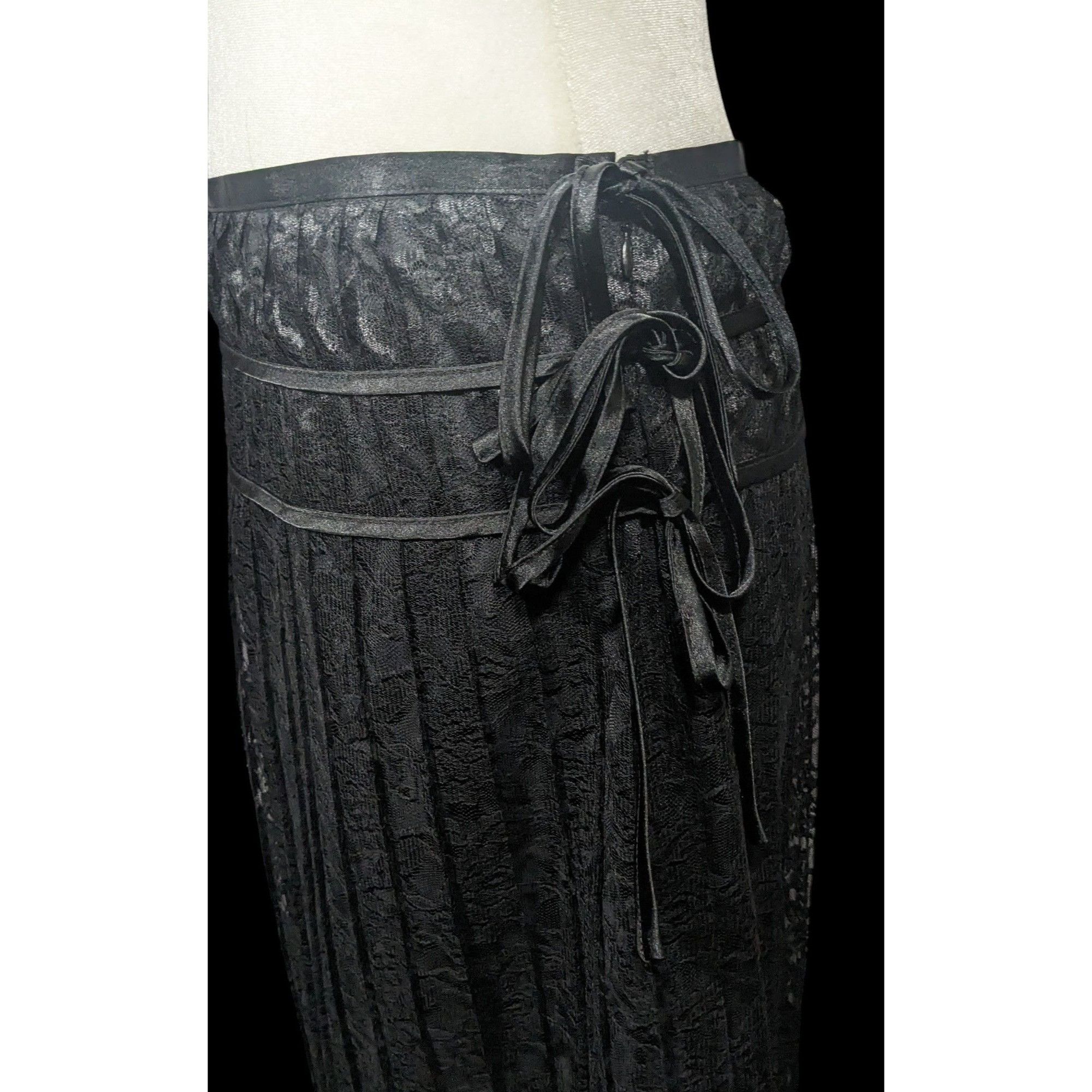Other Apostrophe Gothic Lace Pleated Side Tie Formal Skirt Size 10 Size 32" / US 10 / IT 46 - 3 Thumbnail