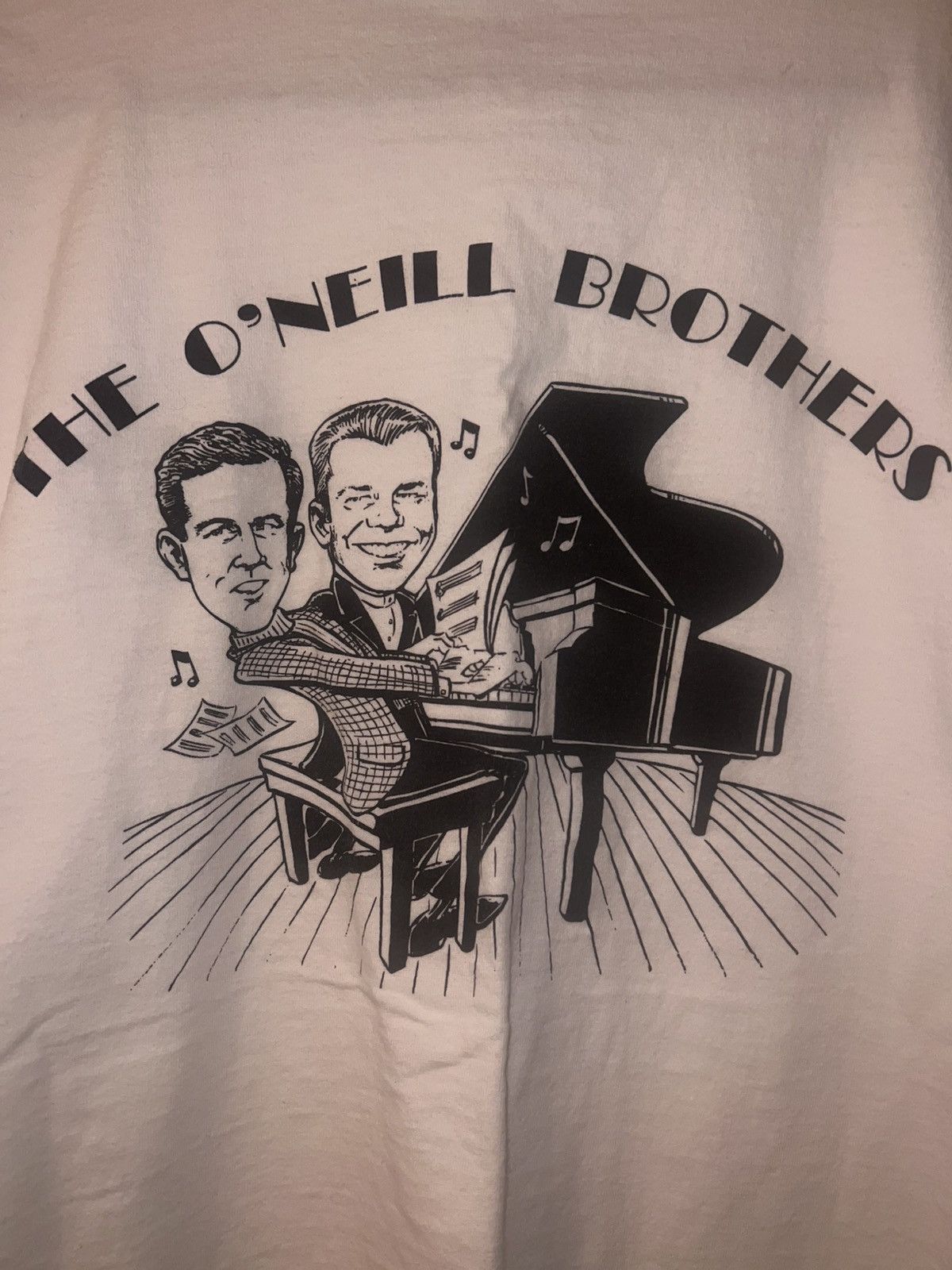 Fruit Of The Loom Vintage O’Neill Brothers Band tee Size US L / EU 52-54 / 3 - 2 Thumbnail