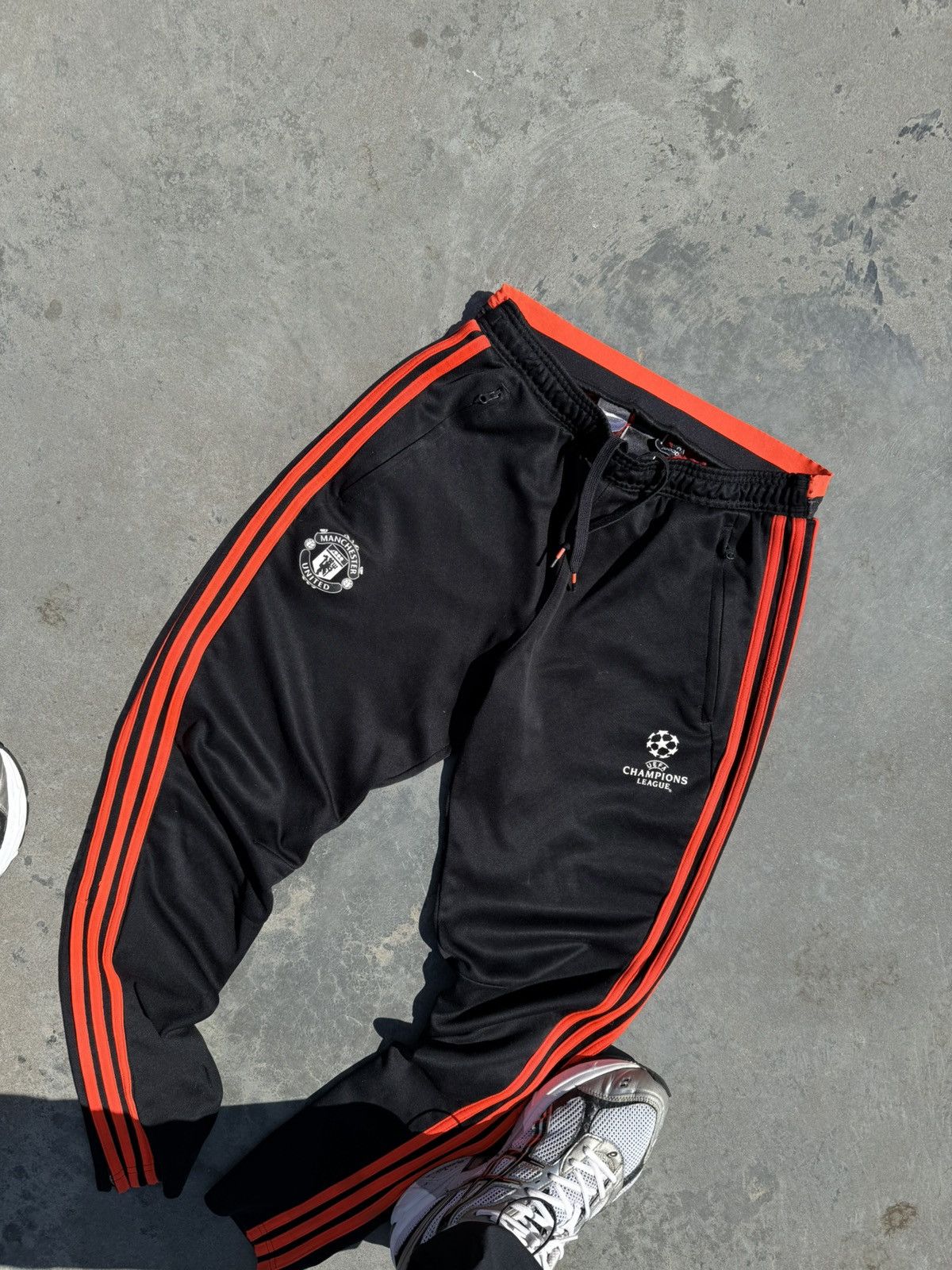 Adidas Adidas Manchester United Y2k Training Soccer Blokecore Pants Size US 32 / EU 48 - 5 Thumbnail