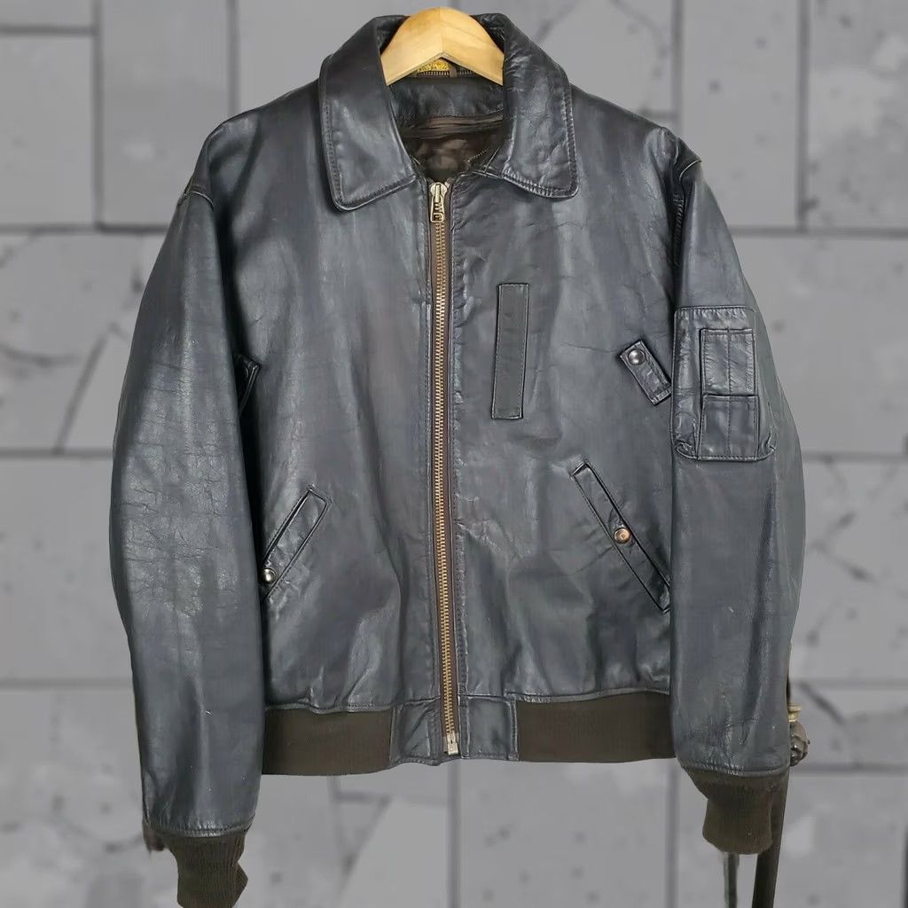 Vintage VTG Excelled Leather Jacket Men Bomber Jacket Large B-15 Zip Liner Vest Thinsulate Insulated Brown Vintage Size US L / EU 52-54 / 3 - 1 Thumbnail