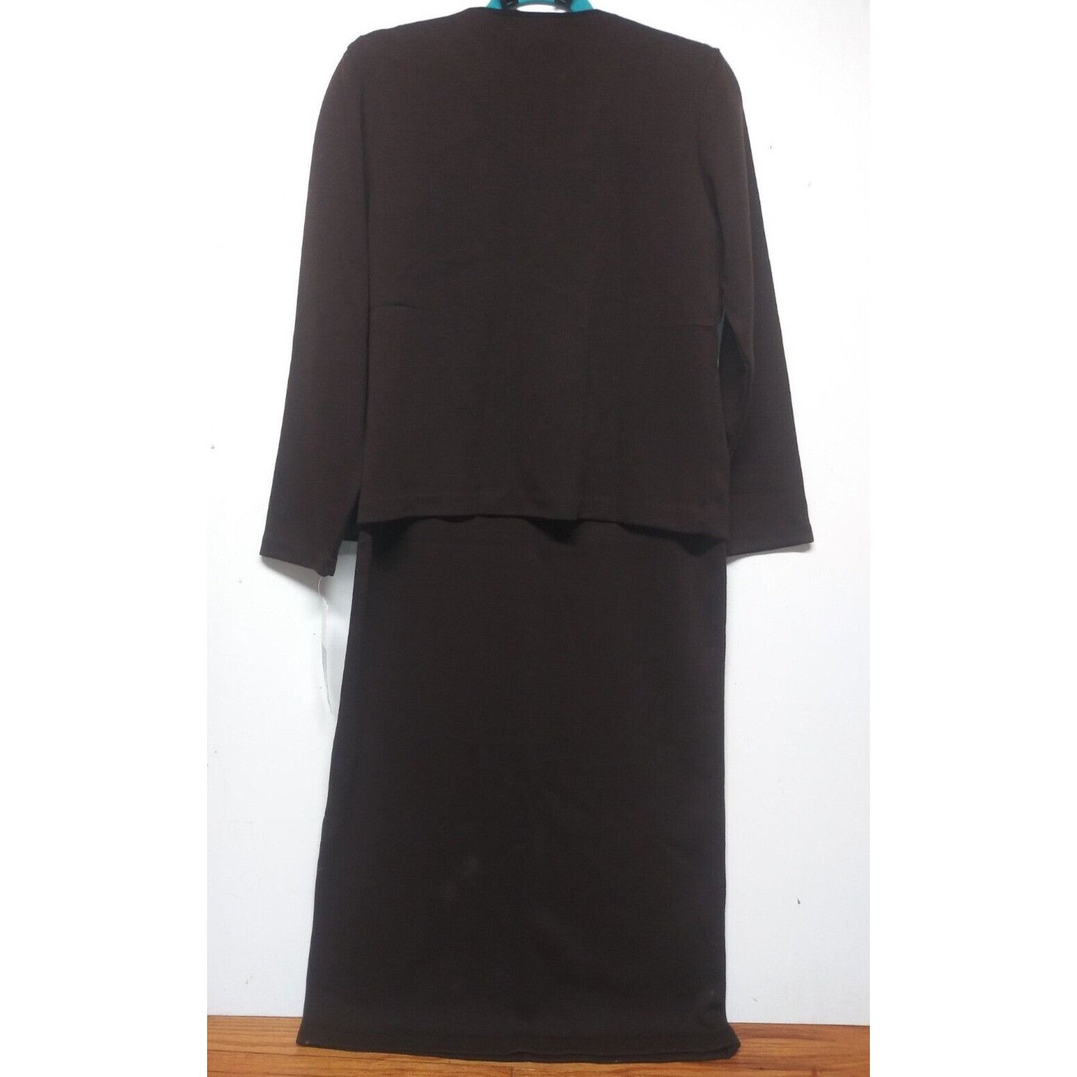 Vintage NWT Vintage Leslie Fay Sweater Dress Brown Sz PM Applique-de Size M / US 6-8 / IT 42-44 - 2 Thumbnail