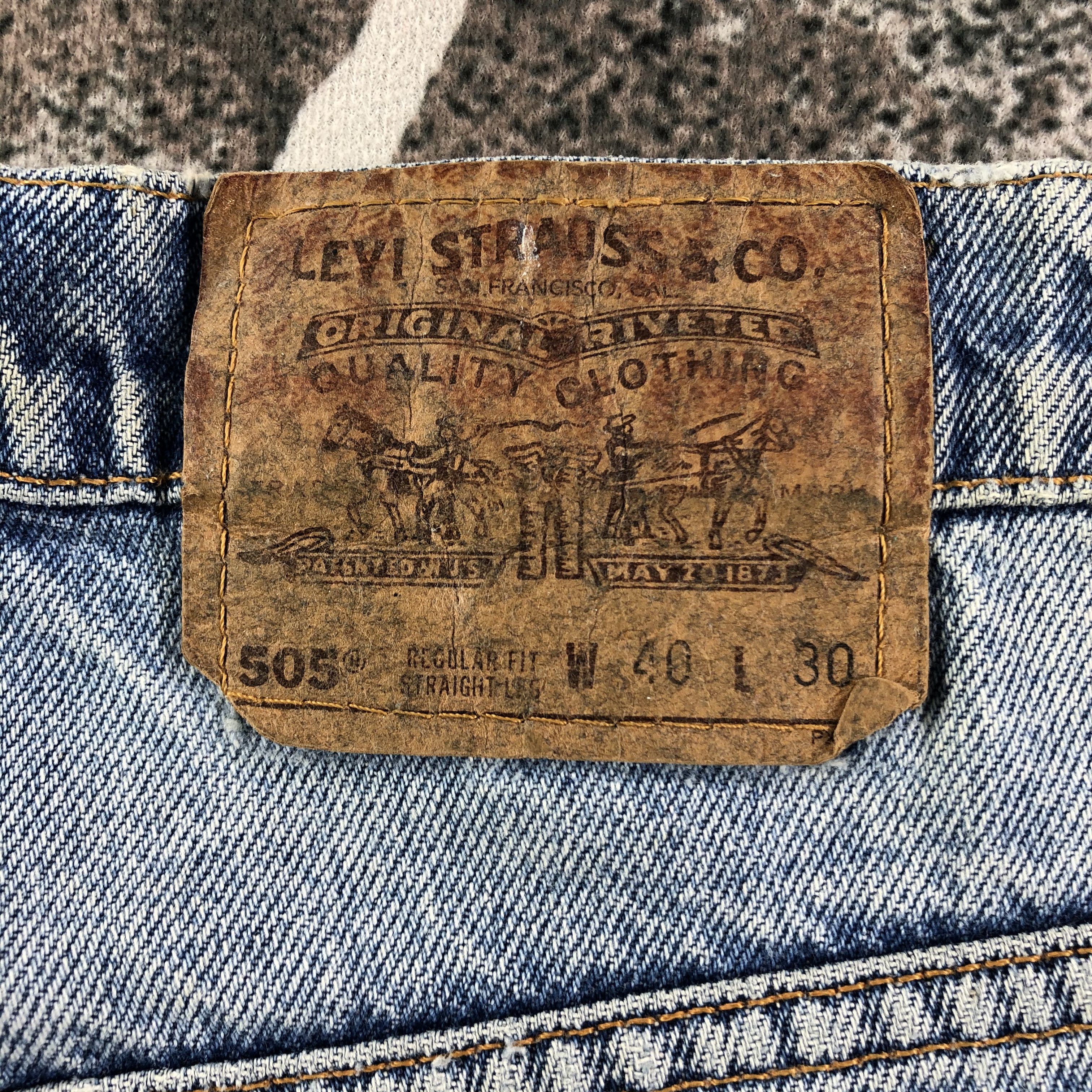 Levi's Vintage Levis 505 Jeans Painted Denim KJ1722 Size US 39 - 5 Thumbnail
