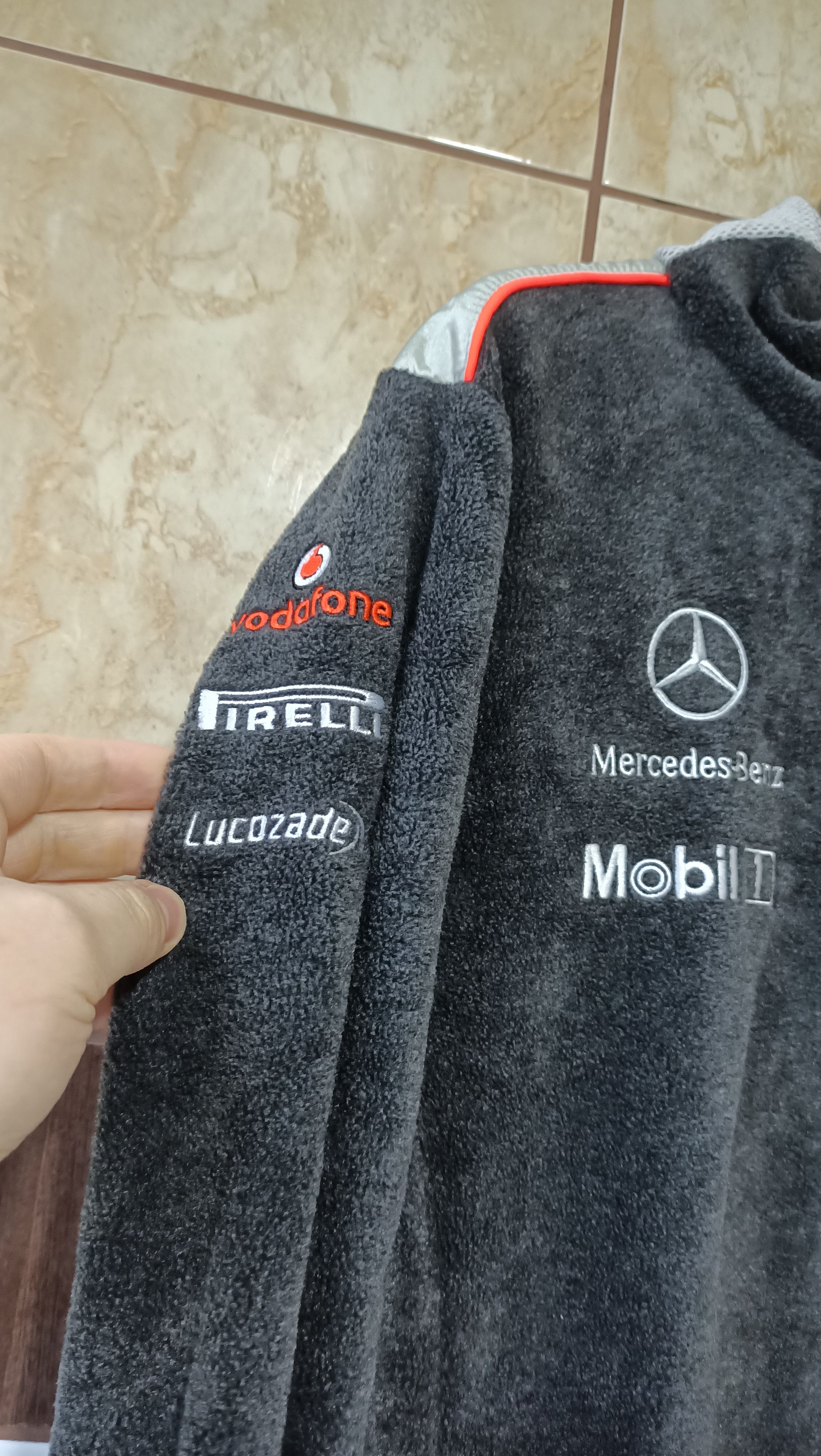 Hugo Boss Hugo Boss Vodafone McLaren Mercedes fleece sweatshirt Size XL / US 12-14 / IT 48-50 - 2 Thumbnail