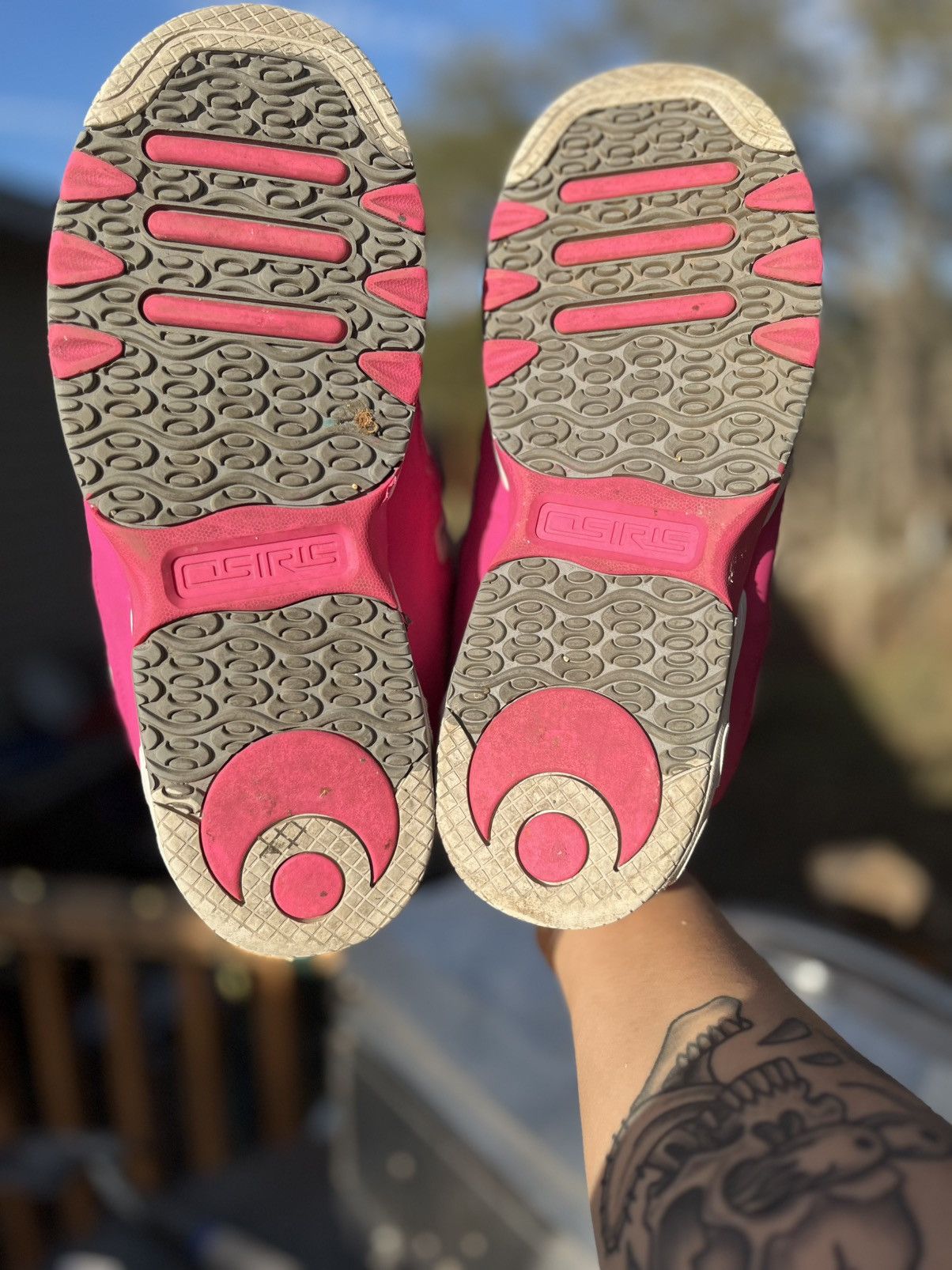 Osiris ***FREE GIFT*** Osiris D-3 Fully Pink Size US 10 / EU 43 - 4 Thumbnail