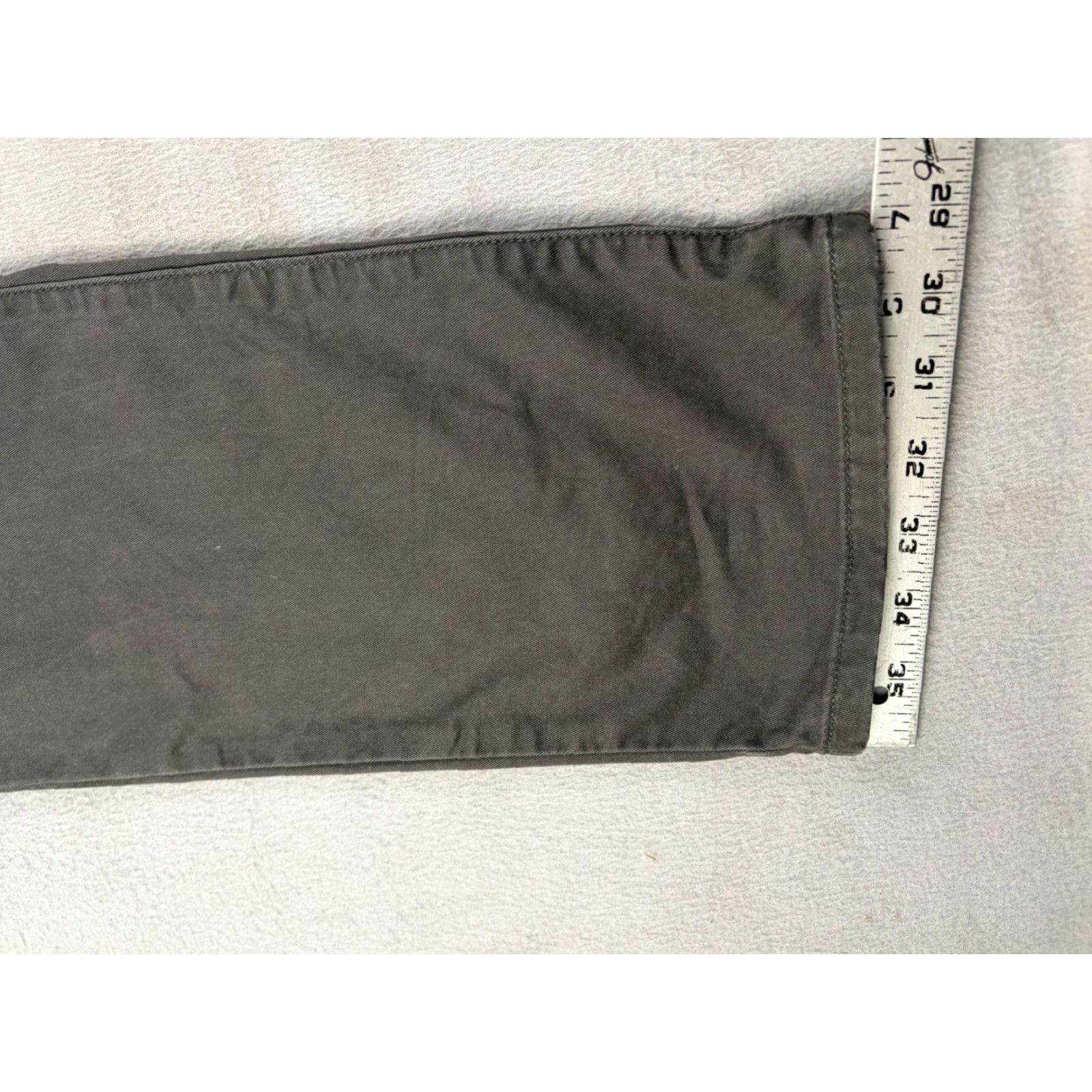 Flint And Tinder Flint And Tinder Pants Men 34x36 Gray Chino Athletic Tapered Straight Leg Flat Front Canvas Cotton Casual Mens Regular Size 34x36 Size US 34 / EU 50 - 7 Thumbnail