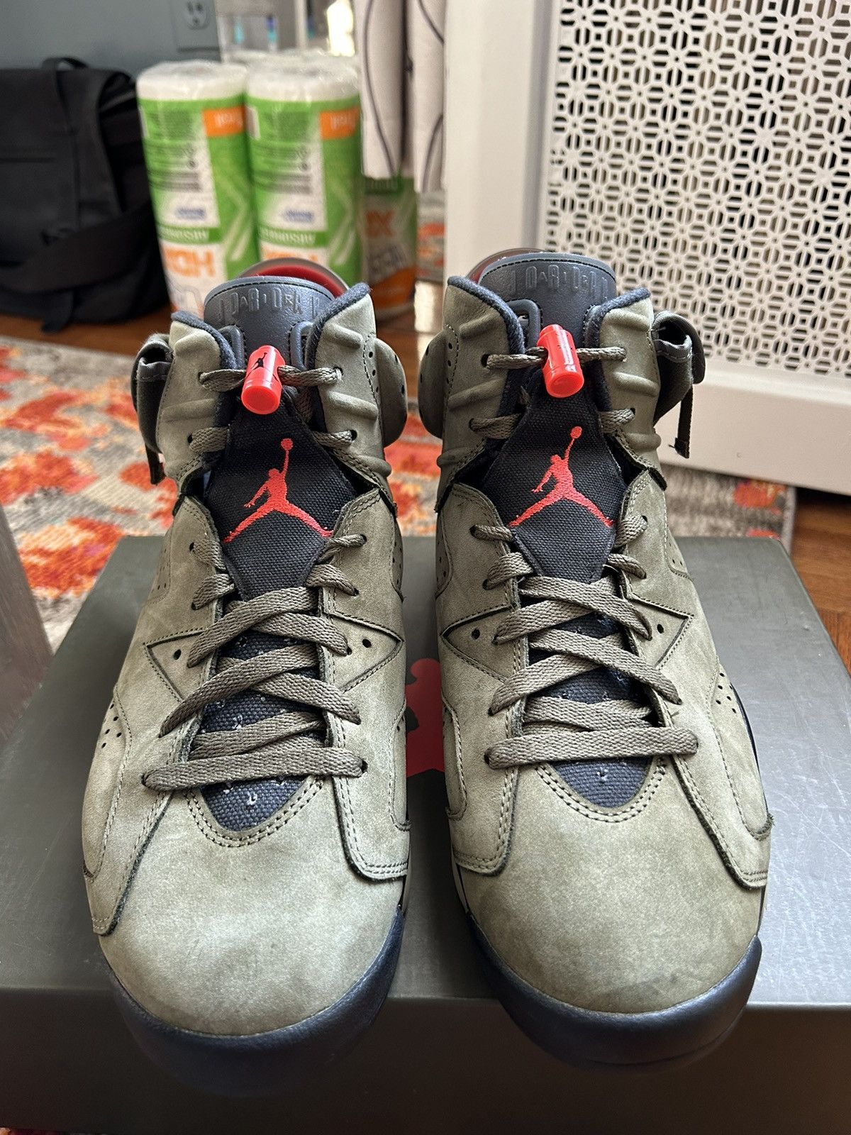 Jordan Brand Jordan 6 Travis Scott Mid Olive Size US 10.5 / EU 43-44 - 3 Thumbnail