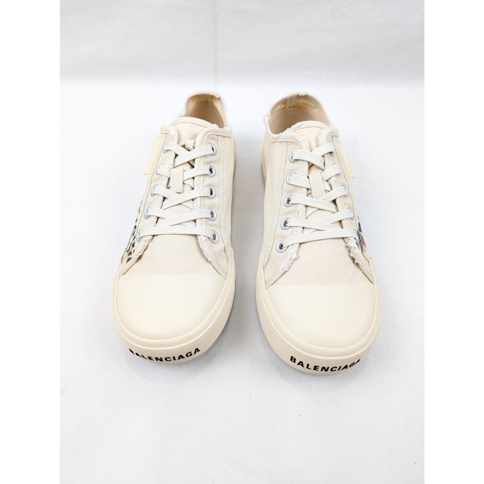 Balenciaga o1rshd1 Q:2 / Paris Low-Top Sneakers in White Size US 11 / EU 44 - 16 Thumbnail