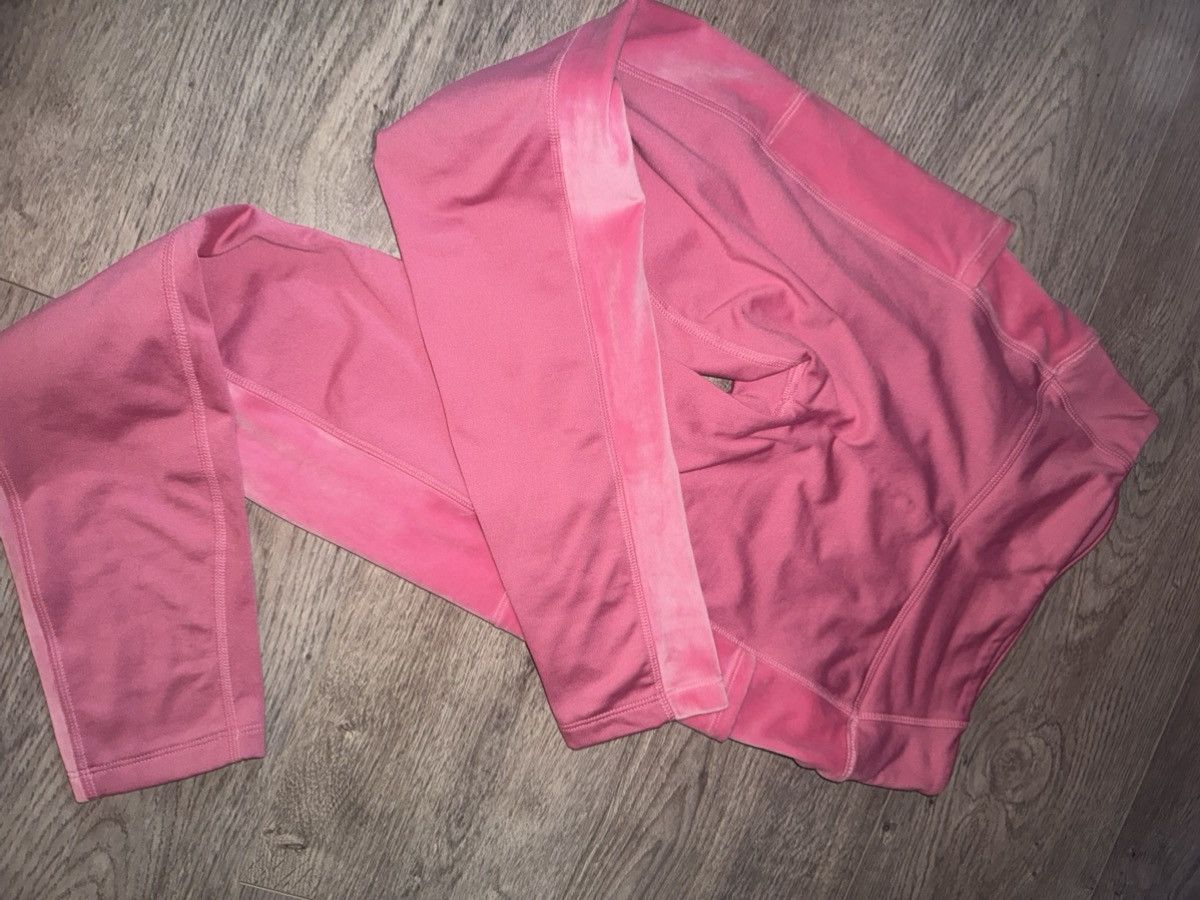 Victoria's Secret Y2K Victoria’s Secret PINK Active VELOUR Leggings Size 27" / US 4 / IT 40 - 6 Thumbnail