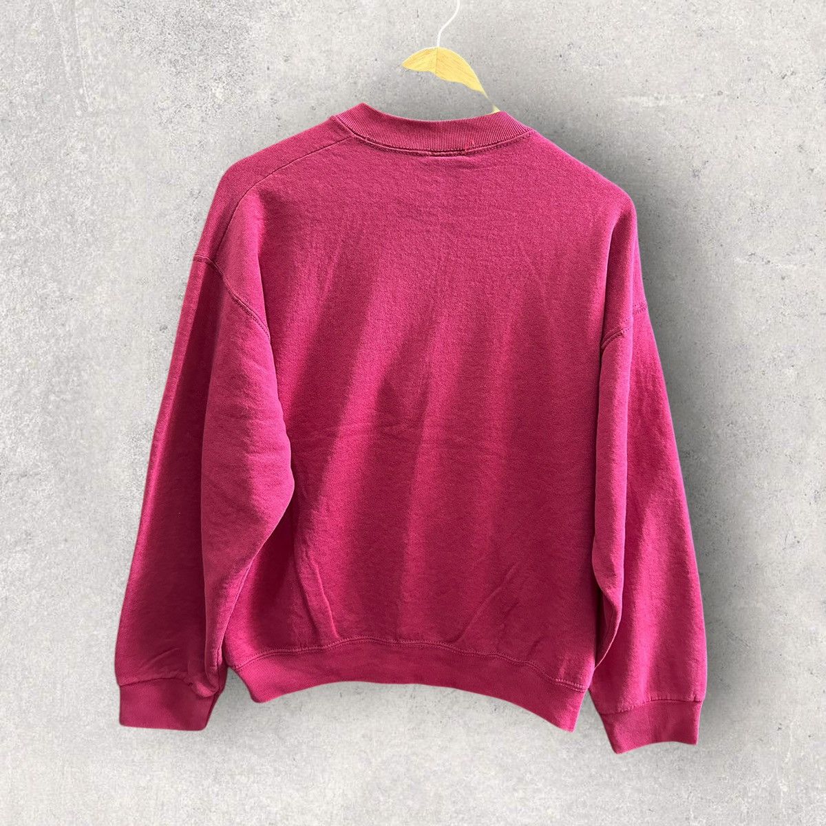 Nike × Vintage Rare Vintage 90’s Nike Air Big Logo Center Sweatshirt Size US L / EU 52-54 / 3 - 6 Thumbnail