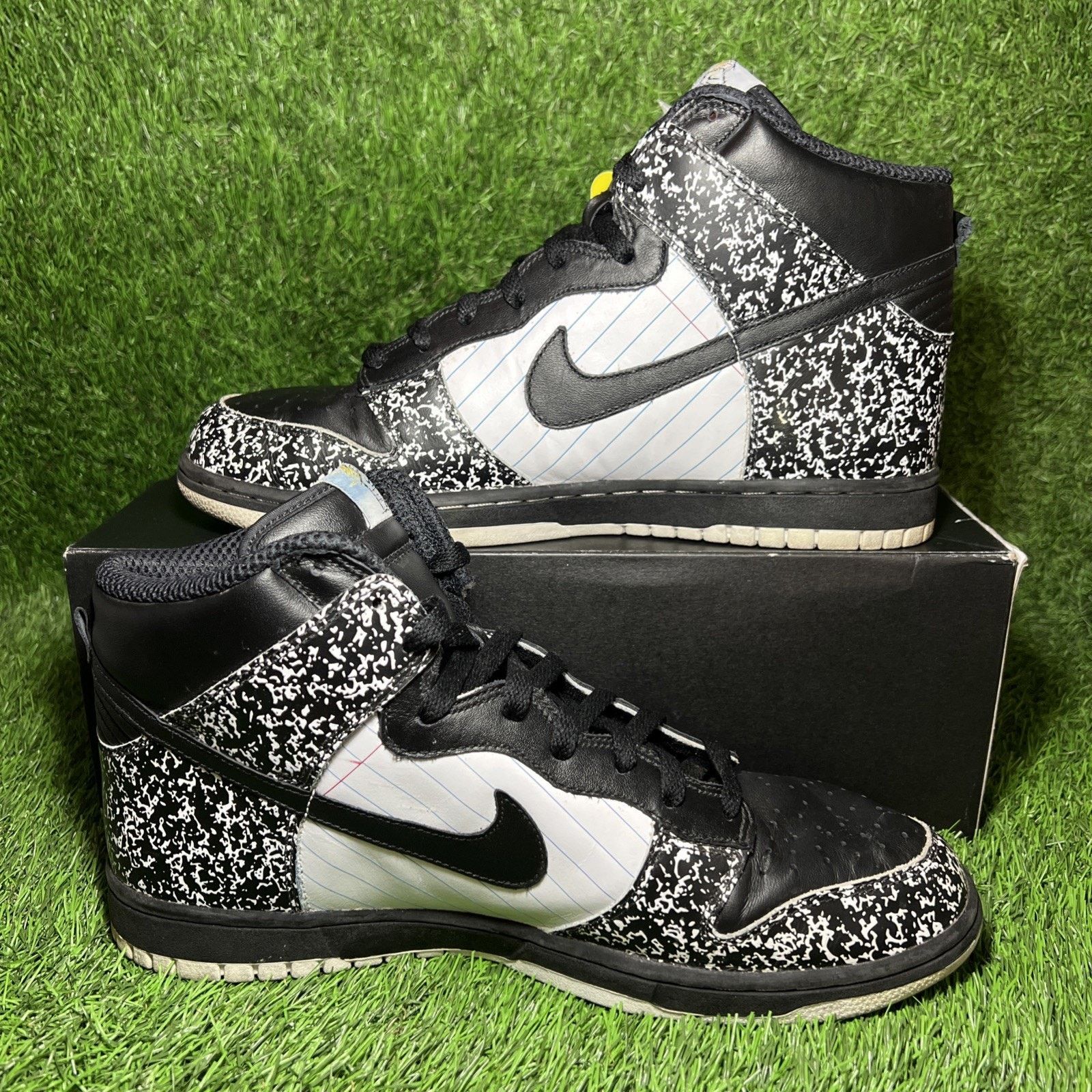 Nike Size 11.5 - Nike Dunk Premium High Nikebook Size US 11.5 / EU 44-45 - 2 Thumbnail