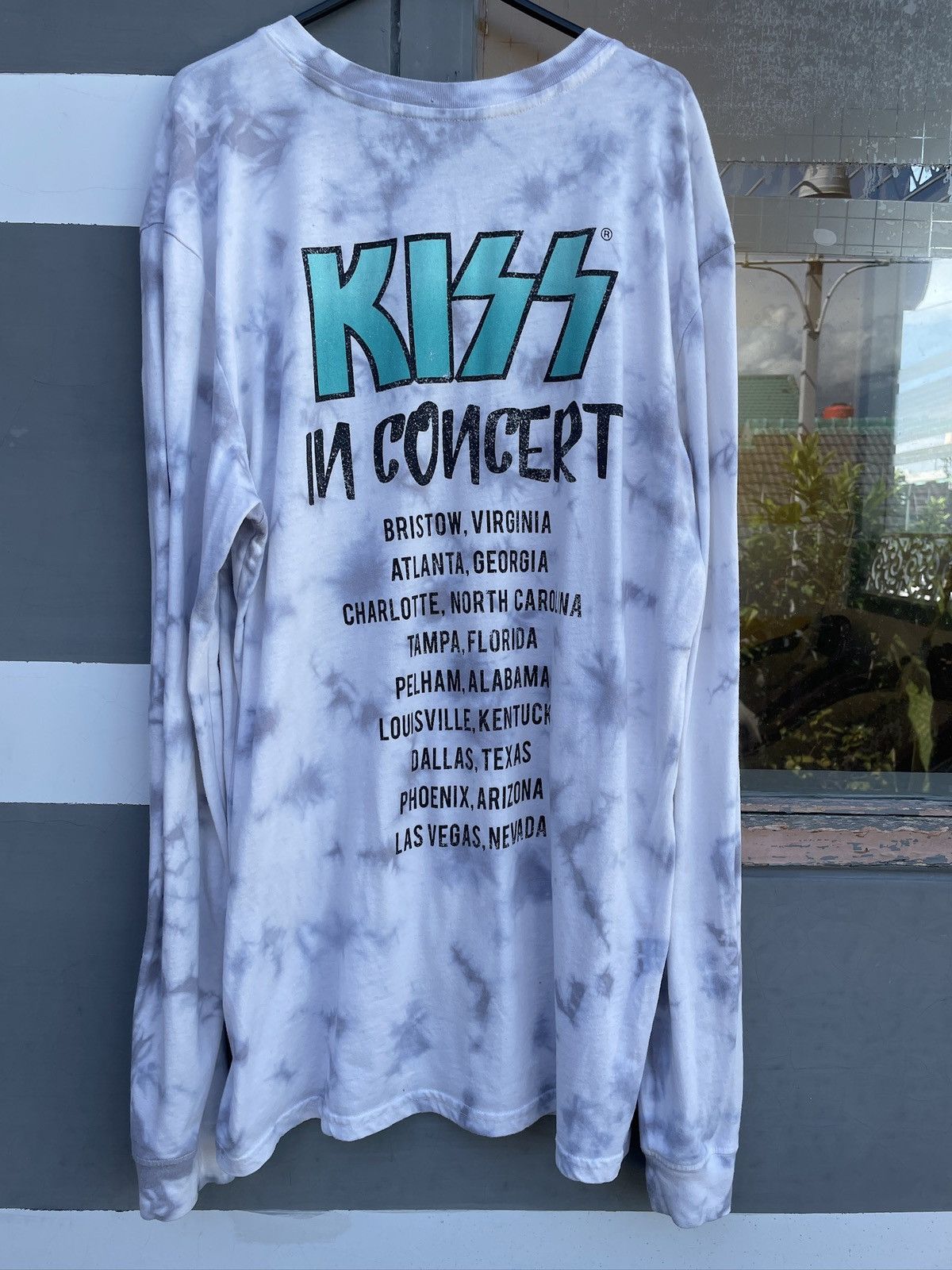 Band Tees × KISS KISS IN CONCERT LONGSLEEVE TIE DIE Size US M / EU 48-50 / 2 - 1 Thumbnail