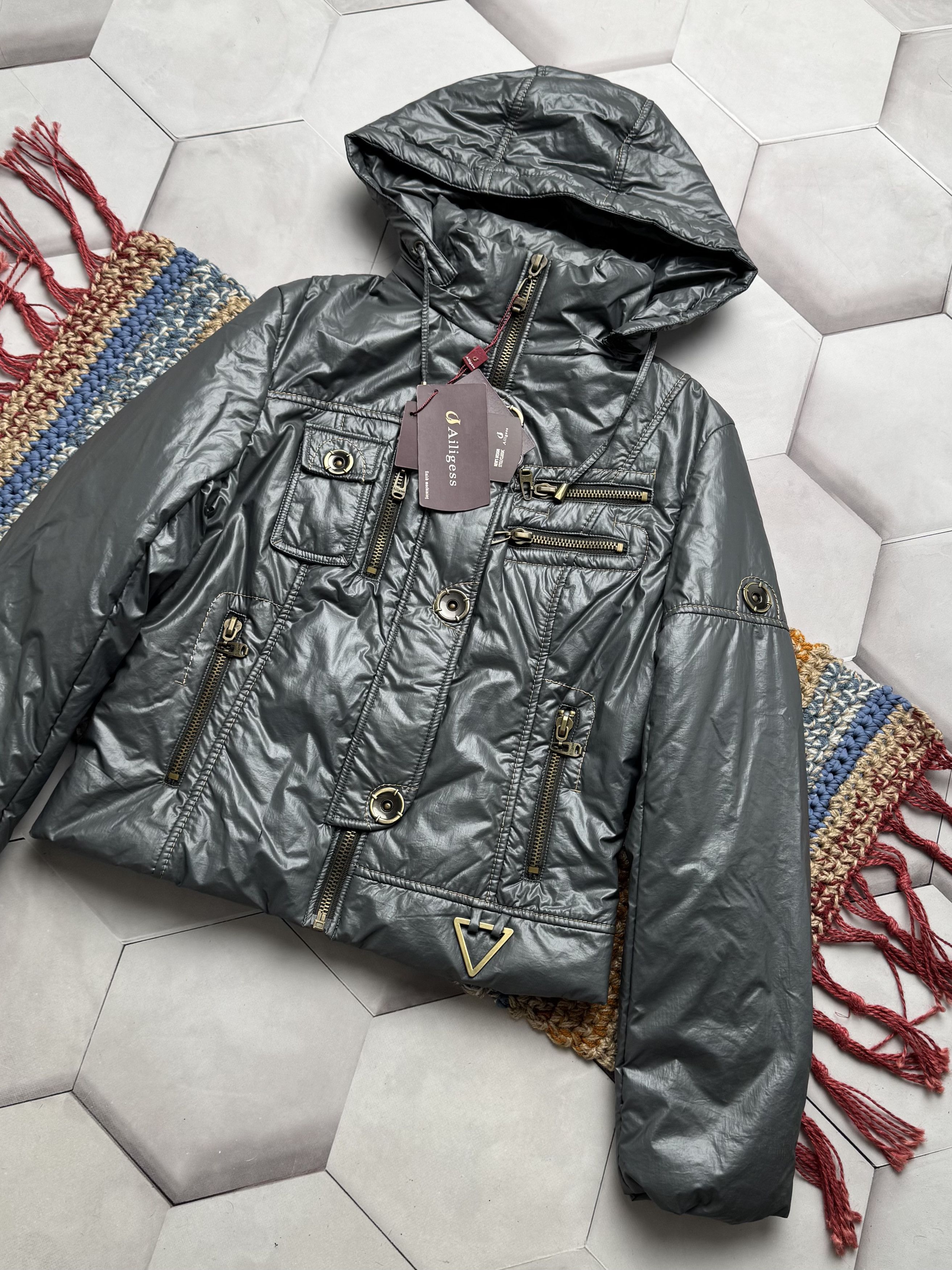 Japanese Brand Vintage Cropped Jacket (E4) Size M / US 6-8 / IT 42-44 - 3 Thumbnail