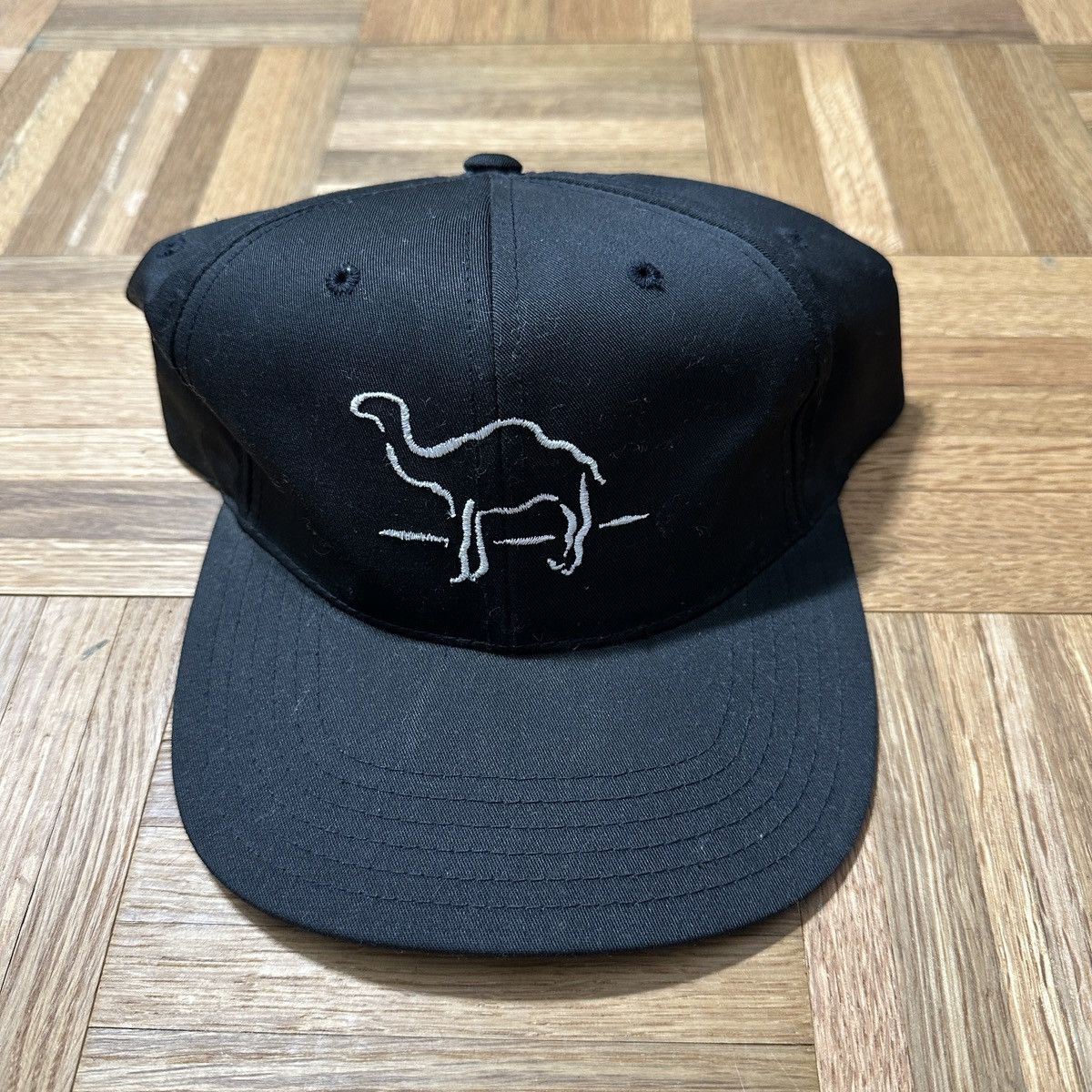 Camel Vintage Camel hat Size ONE SIZE - 1 Thumbnail
