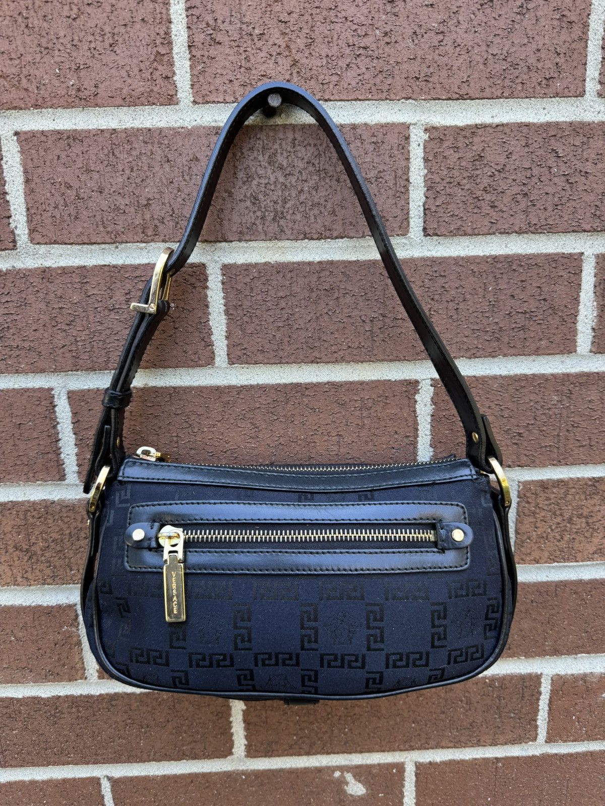 Versace Versace Vintage Bag Authentic Size ONE SIZE - 7 Thumbnail