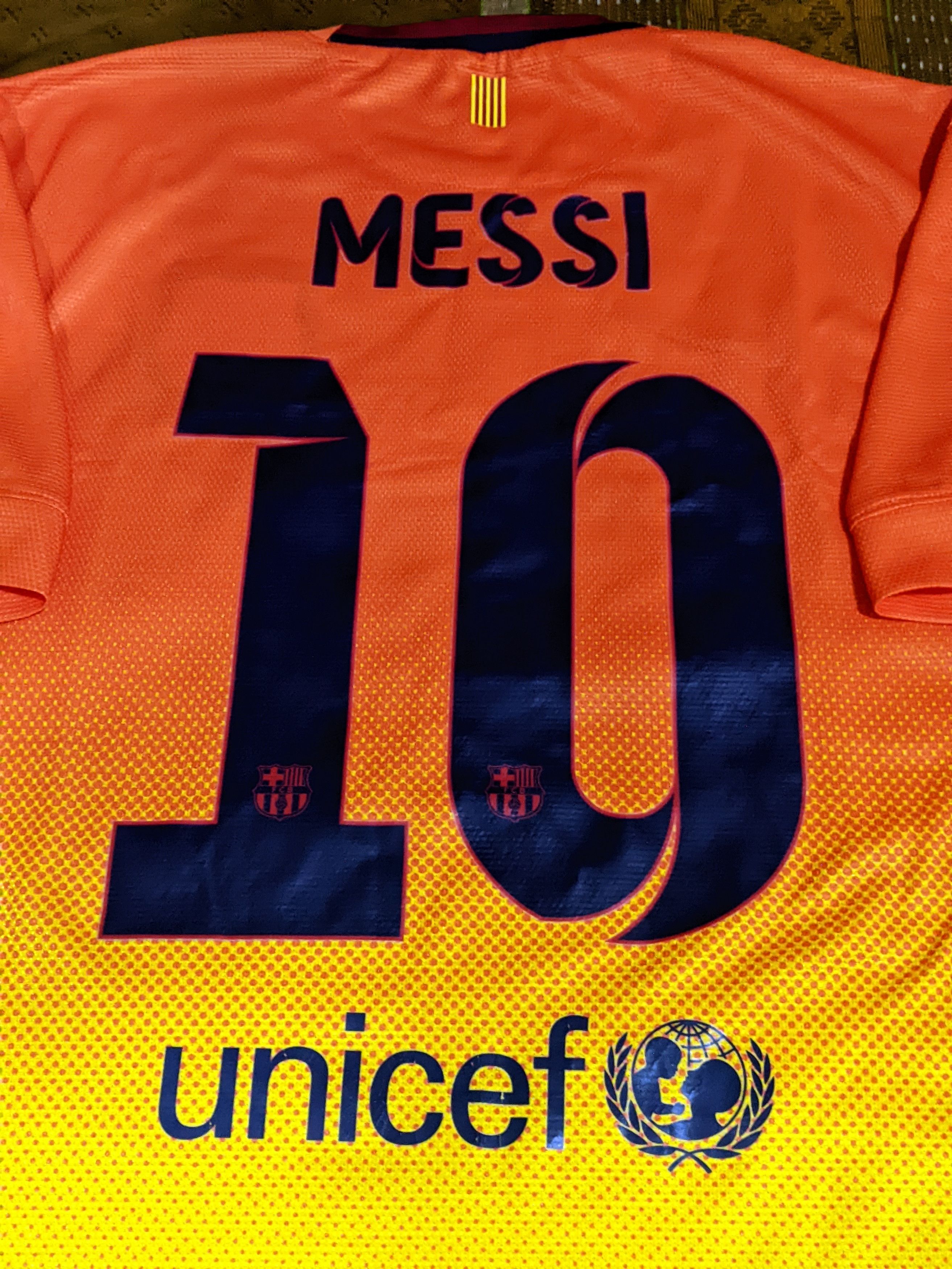 Nike Barcelona 2012-13 Lionel Messi away jersey football shirt Size US M / EU 48-50 / 2 - 4 Thumbnail