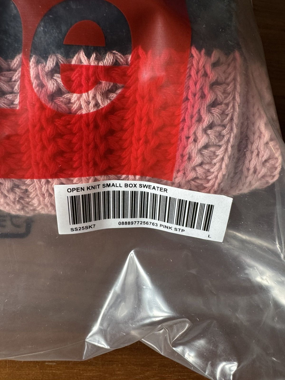 Supreme Supreme Loose Gauge Stripe Small Box Sweater Large Pink Size US L / EU 52-54 / 3 - 7 Thumbnail