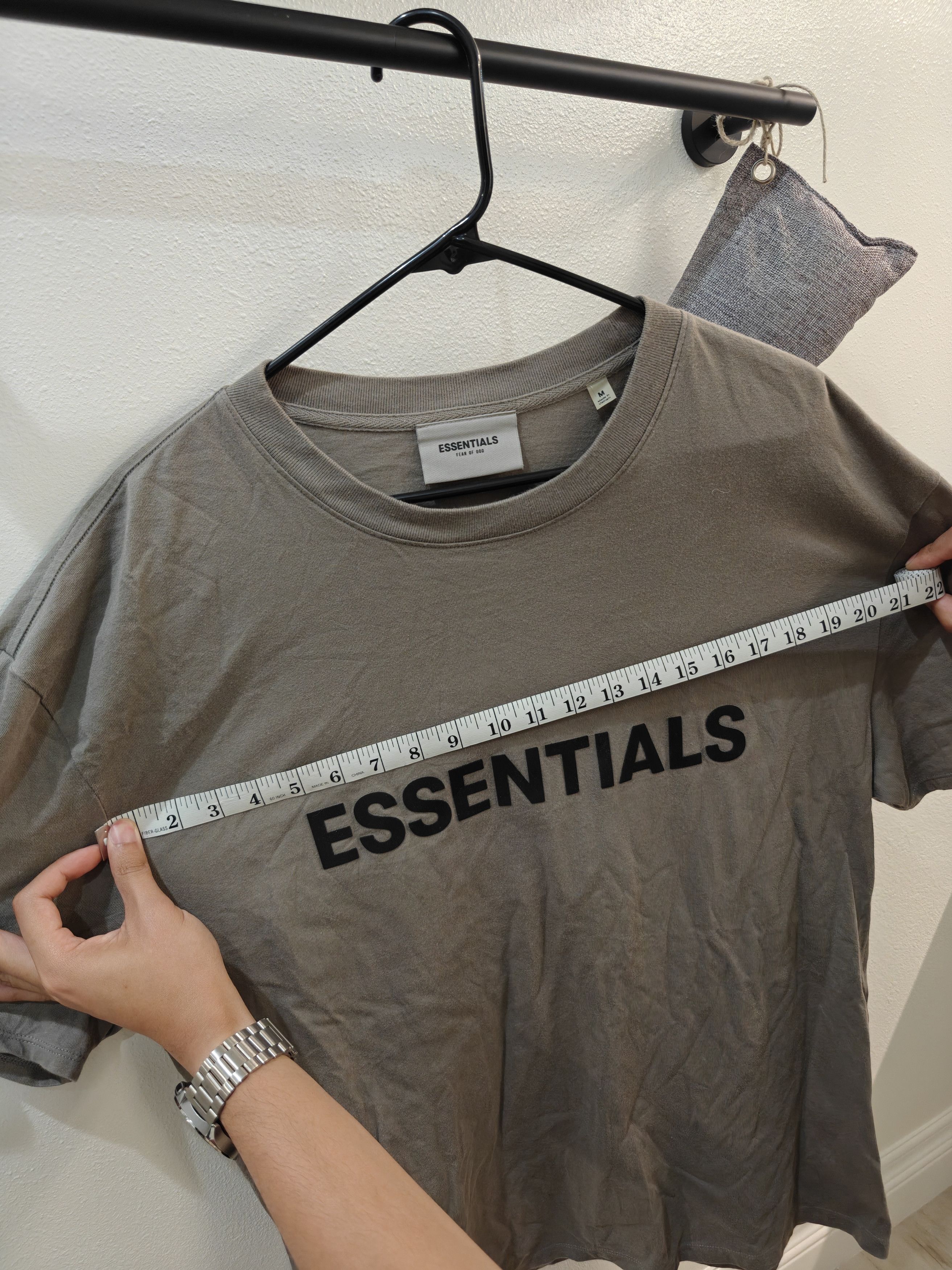 Fear of God Essentials t shirt Size US M / EU 48-50 / 2 - 5 Thumbnail
