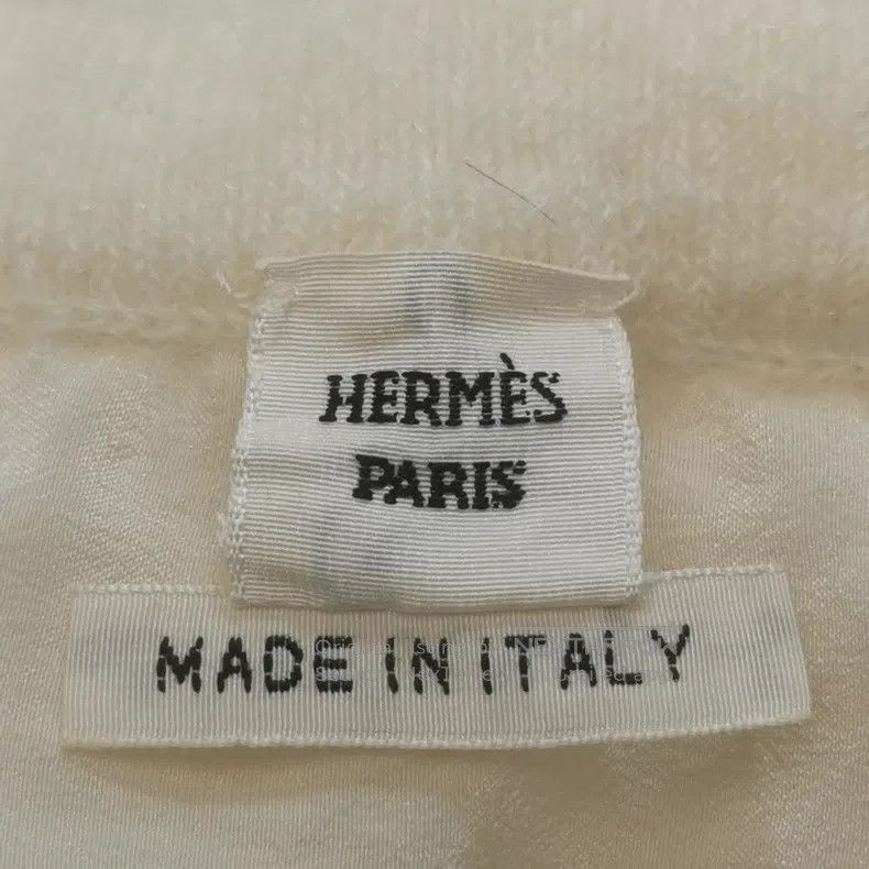 Hermes Hermes Wool and mohair blend solid color long-sleeve sweat Size XXS / US 00 / IT 34 - 3 Thumbnail