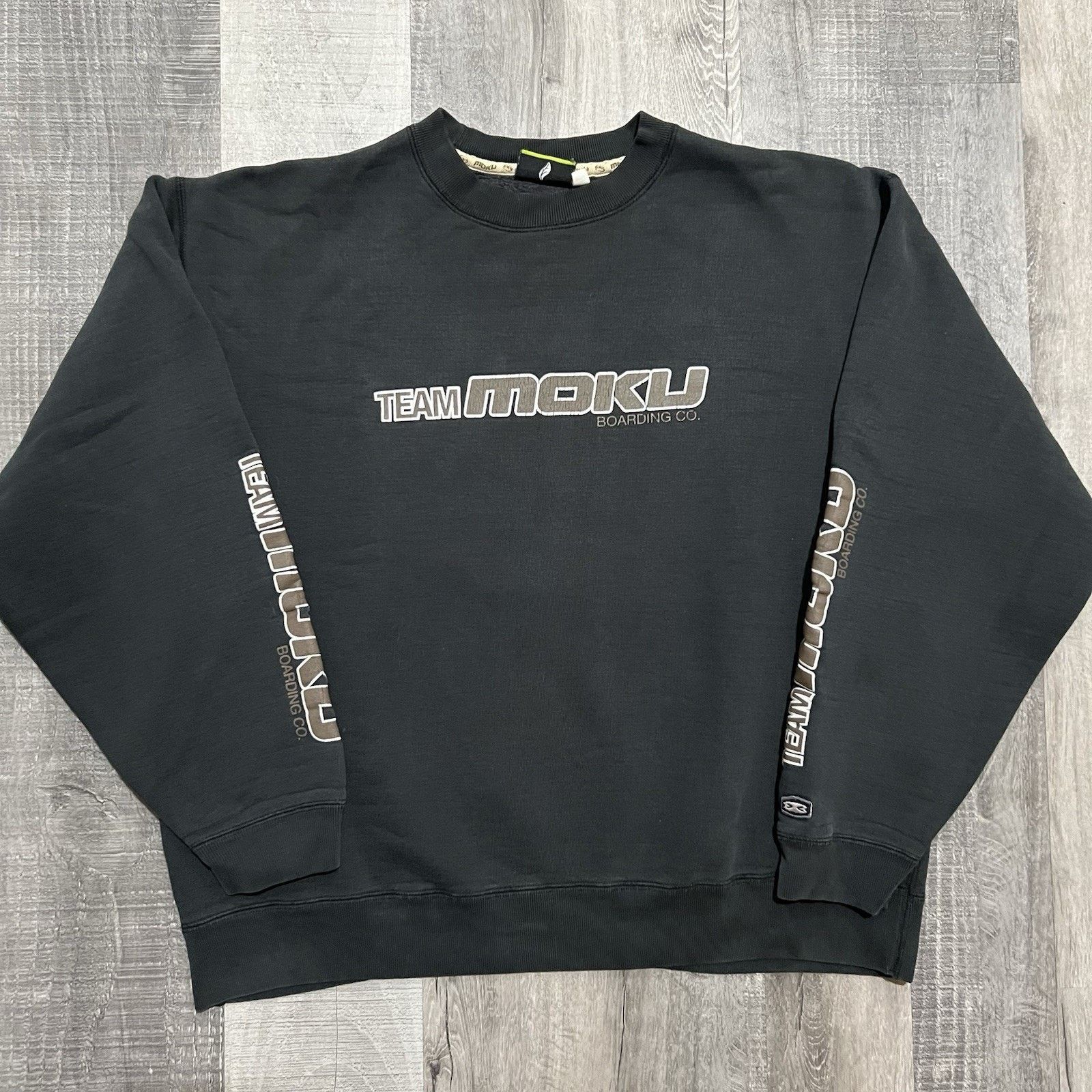 Vintage VTG Moku Boarding Co Heavy Cotton Hawaii Surf Sweatshirt 90s Size US L / EU 52-54 / 3 - 1 Thumbnail