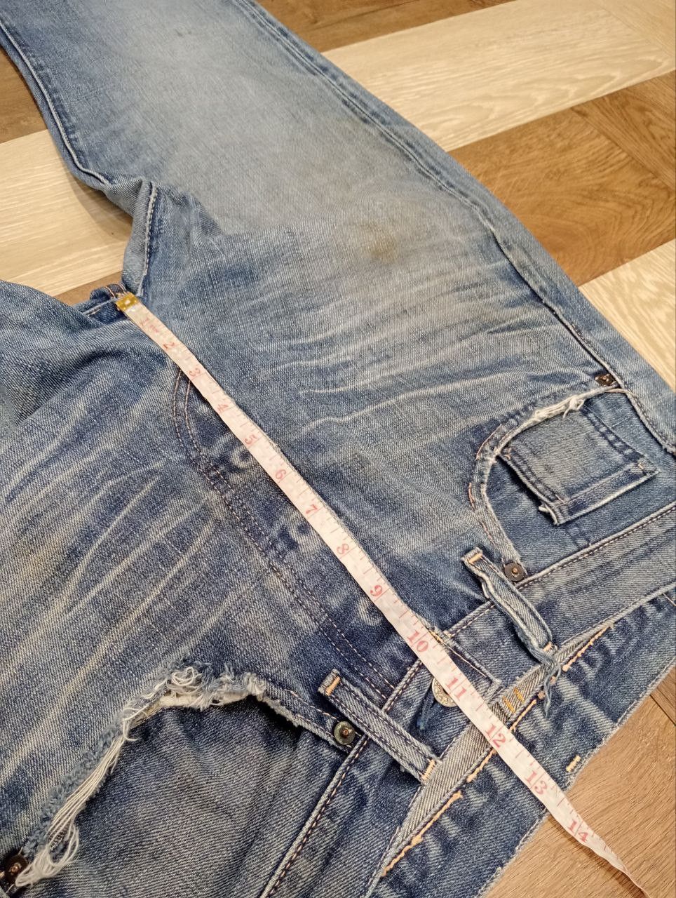 Levi's Vintage Clothing LEVI'S VINTAGE 501 CAPITAL E SELVEDGE BLUE DENIM JEANS Size US 30 / EU 46 - 20 Thumbnail