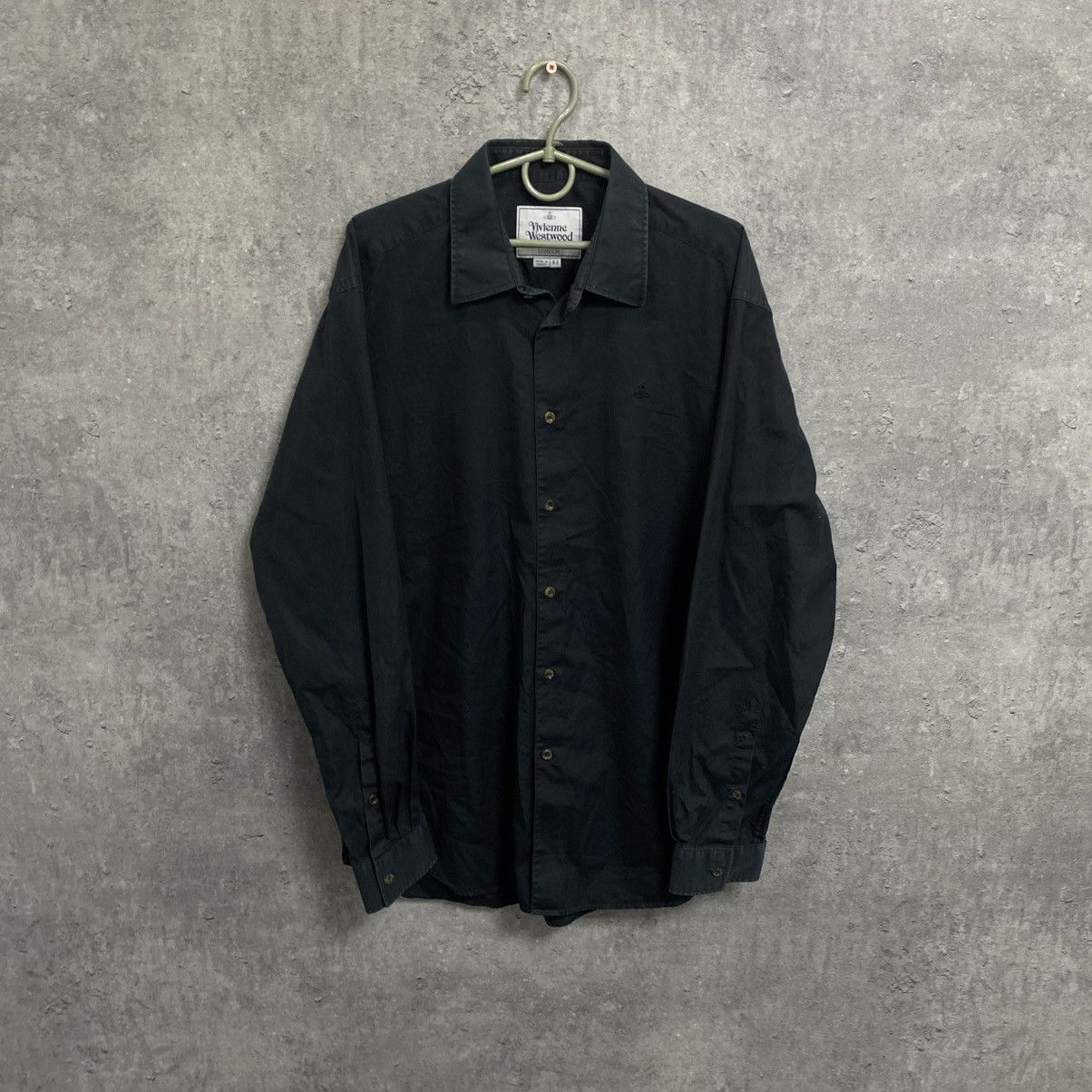Vivienne Westwood Vivienne Westwood Shirt Orb Embroidered Logo Button Up Size US L / EU 52-54 / 3 - 1 Thumbnail