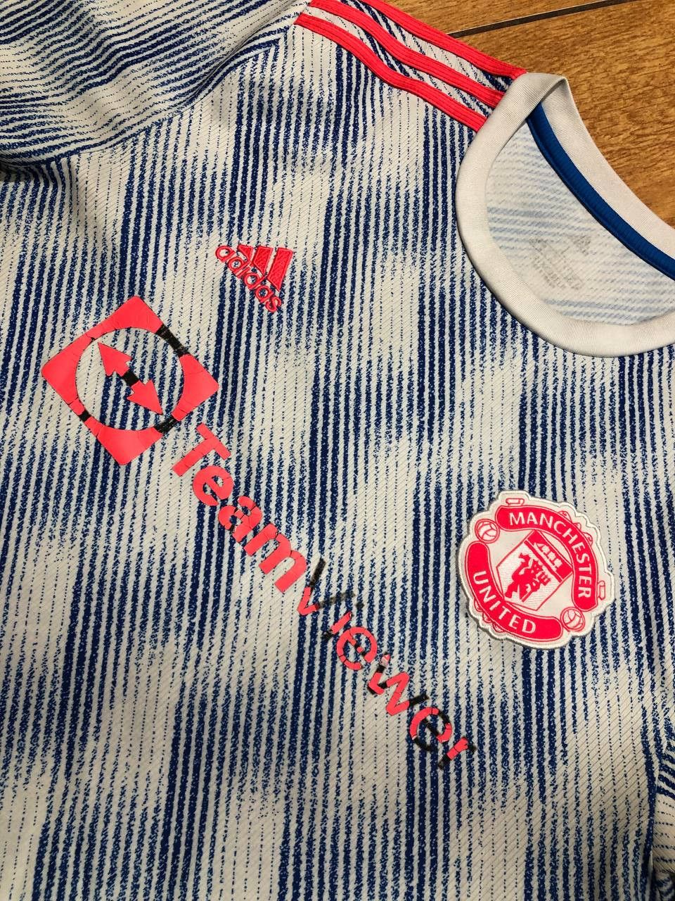 Adidas Adidas Manchester United Away Rare Soccer Jersey Size US L / EU 52-54 / 3 - 16 Thumbnail