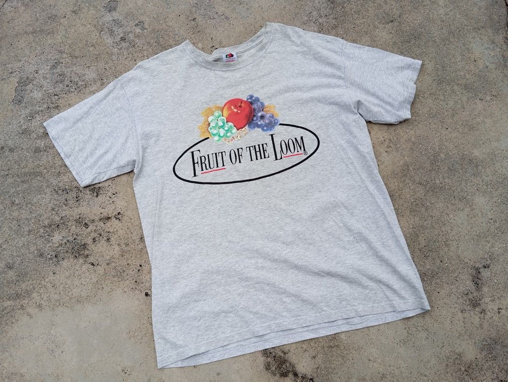Fruit Of The Loom Fruit of The Loom Tshirt logo 🍇🍉🍓 Size US L / EU 52-54 / 3 - 2 Thumbnail