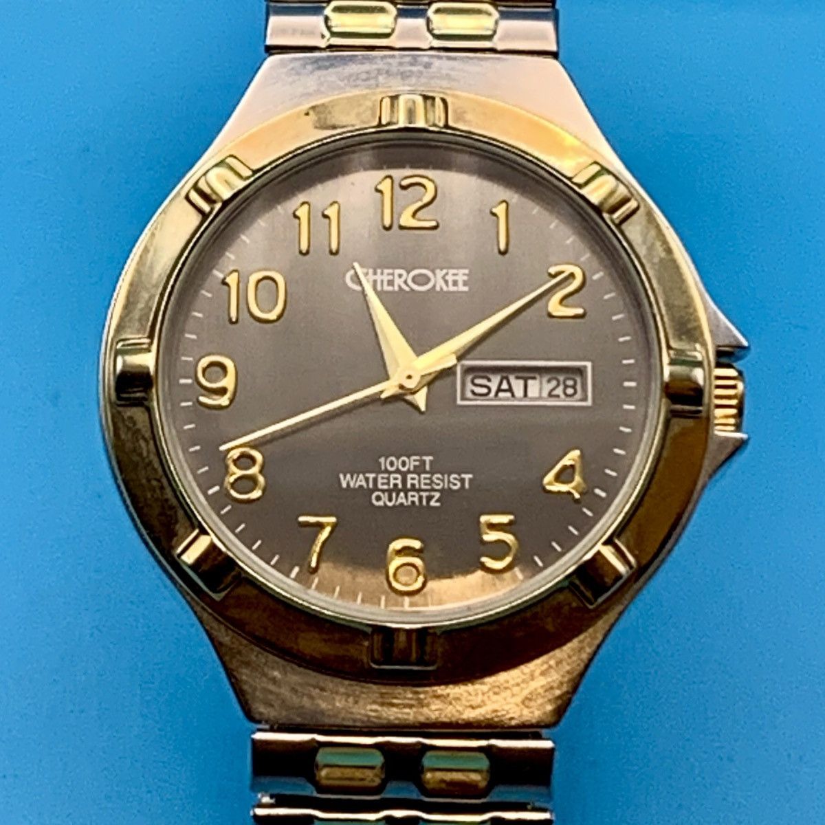 Cherokee CHEROKEE 32903 Men’s Vintage Quartz Wristwatch Works Size ONE SIZE - 17 Thumbnail
