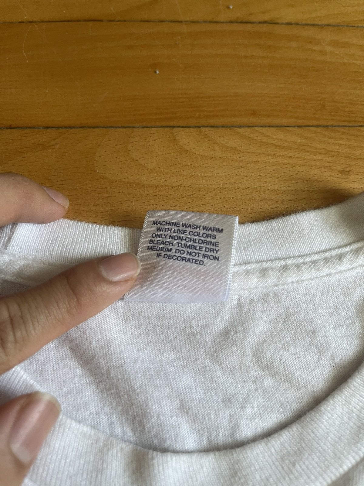 Supreme supreme chrismas 2016 Size US M / EU 48-50 / 2 - 3 Thumbnail