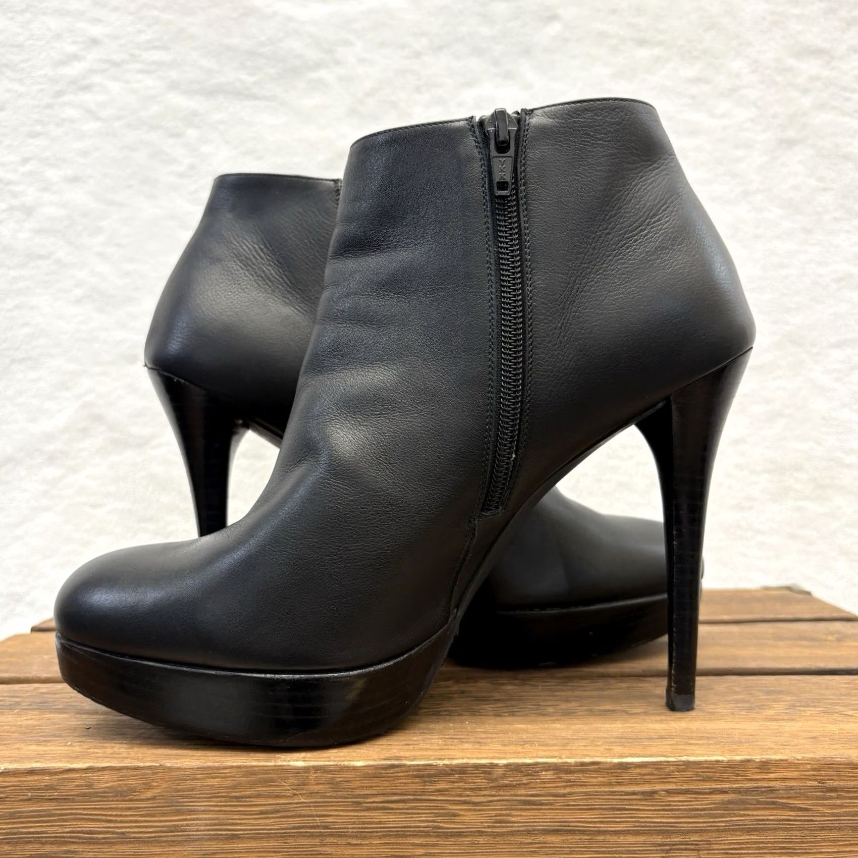 Stuart Weitzman Stuart Weitzman Boots Womens Black Ankle Napa Leather Platform Gran Booties Size US 10 / IT 40 - 7 Thumbnail