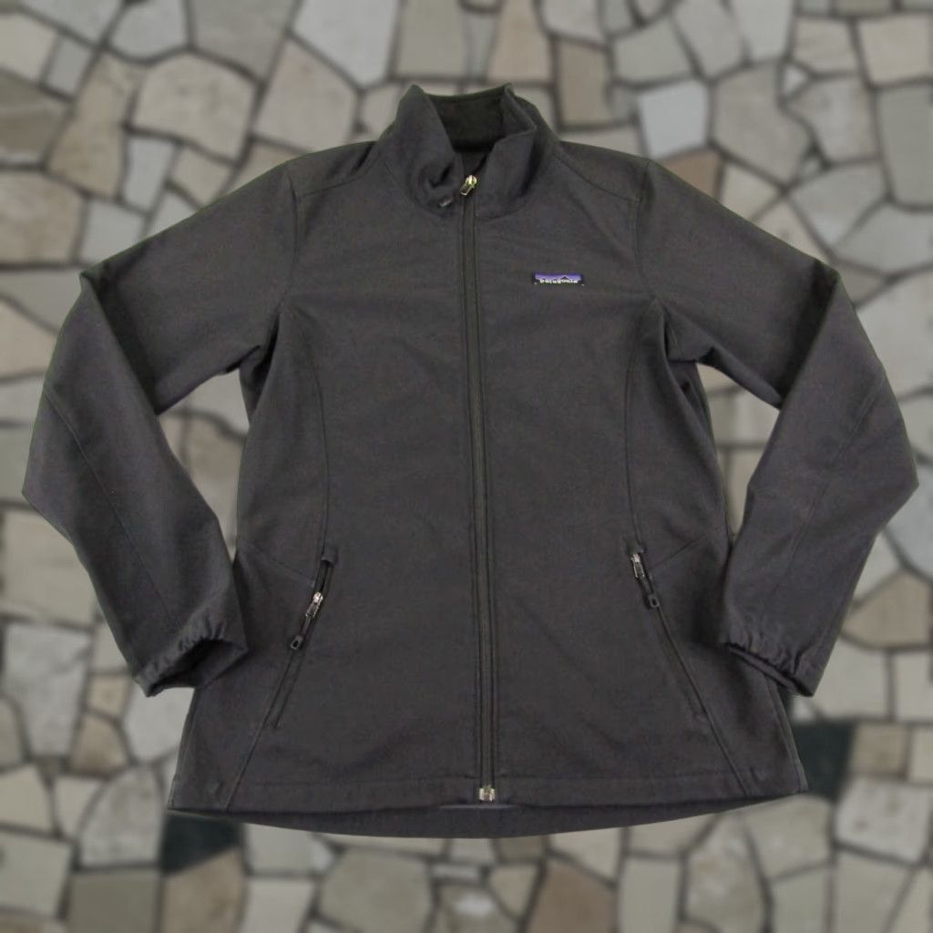 Patagonia Patagonia Jacket Womens Small Black Sidesend Full Zip Up Coat Soft Shell Outdoor Size S / US 4 / IT 40 - 1 Thumbnail