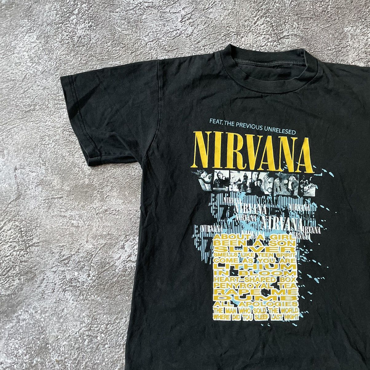 Vintage Vintage 90s Nirvana Graphic Tee Sun Faded Grunge Baggy M Size US M / EU 48-50 / 2 - 4 Thumbnail
