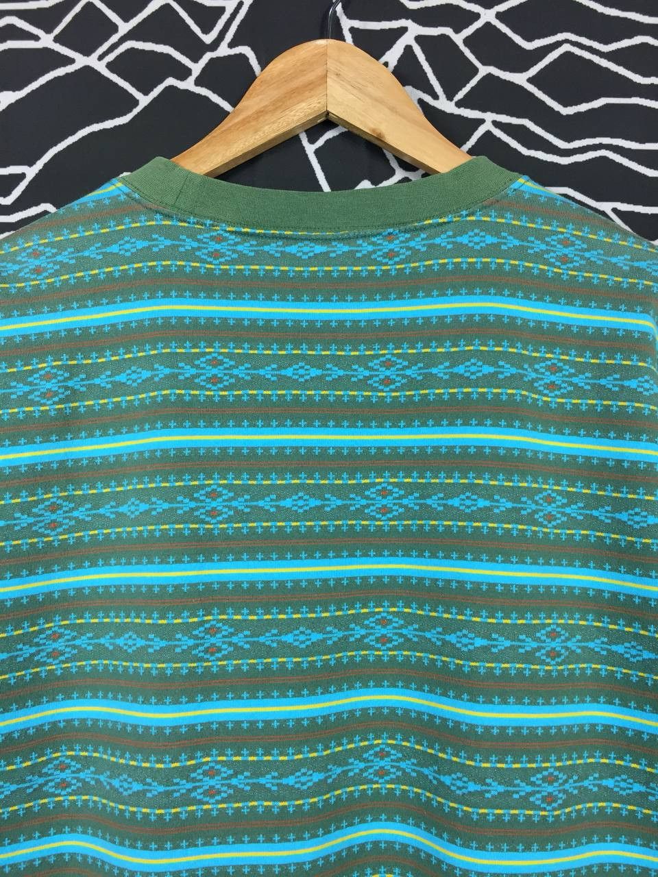 Columbia × Vintage Columbia Sportswear Company Navajo Native Style Tee Size US XL / EU 56 / 4 - 5 Thumbnail