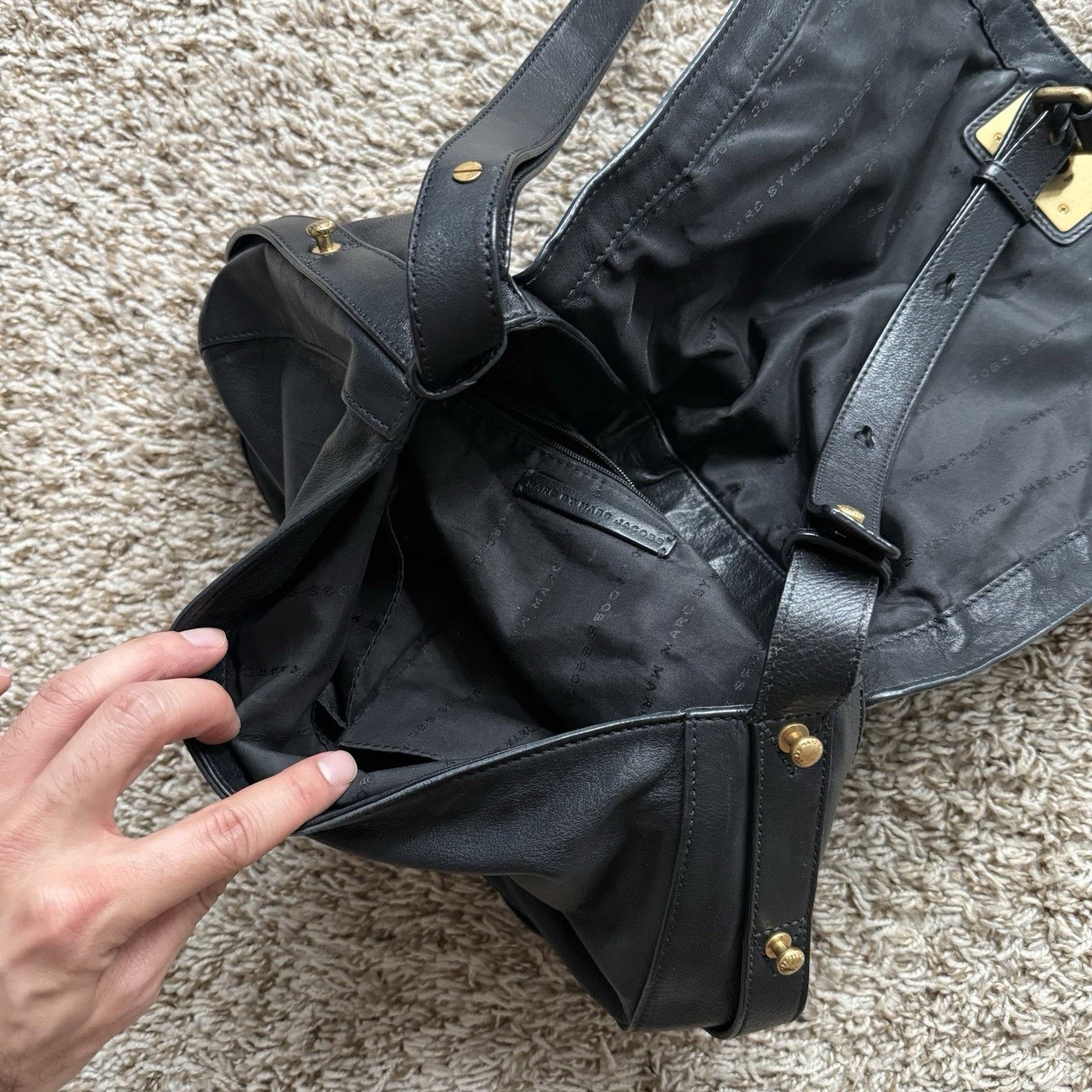 Marc Jacobs × Marc by Marc Jacobs Marc By Marc Jacobs Messenger Bag Black Leather Purse Size ONE SIZE - 13 Thumbnail