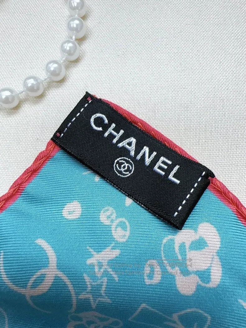 Chanel Chanel Little Blue Flower Silk Scarf Size ONE SIZE - 7 Thumbnail